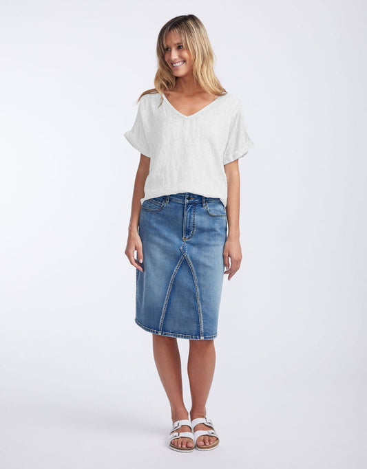 V Neck Calypso Linen Short Sleeve Top - (White)