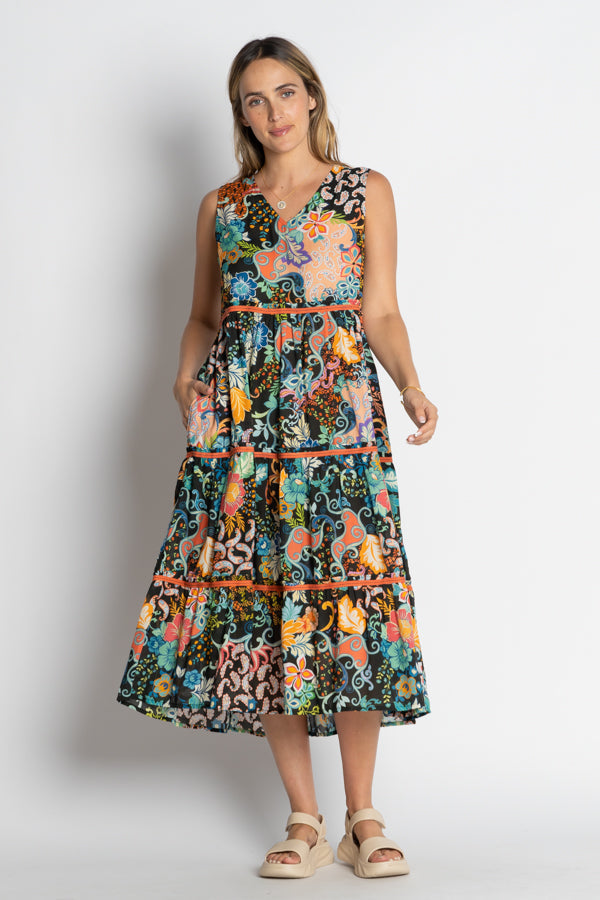 LulaLife Yara Tiered Midi Black (Red)