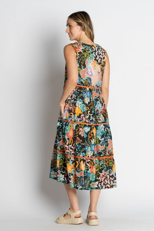LulaLife Yara Tiered Midi Black (Red)