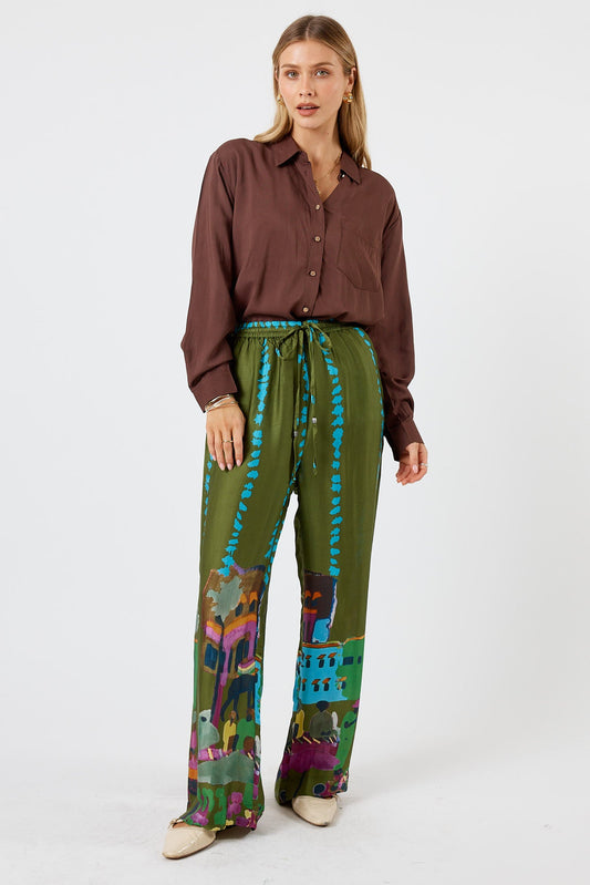 Image of a model wearing Pants. Productname: LulaSoul Surrey Pant Forest in Forest colour by brand - LulaSoul