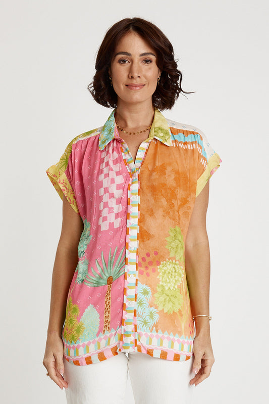 Image of a model wearing Tops. Productname: Lulasoul Etereo Top Melon in Melon colour by brand - LulaSoul