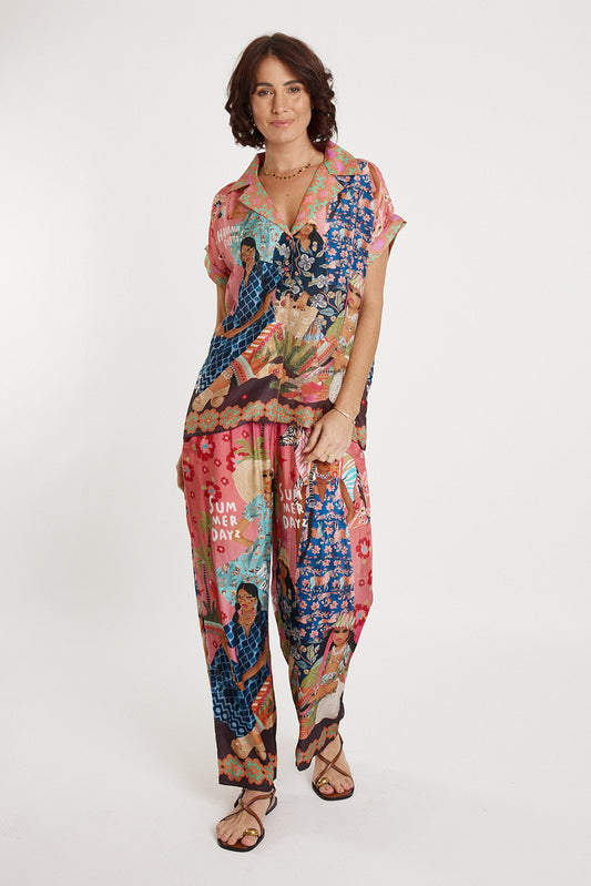 Image of a model wearing Pants. Productname: Lulasoul Fiesta Pant Print in Print colour by brand - LulaSoul