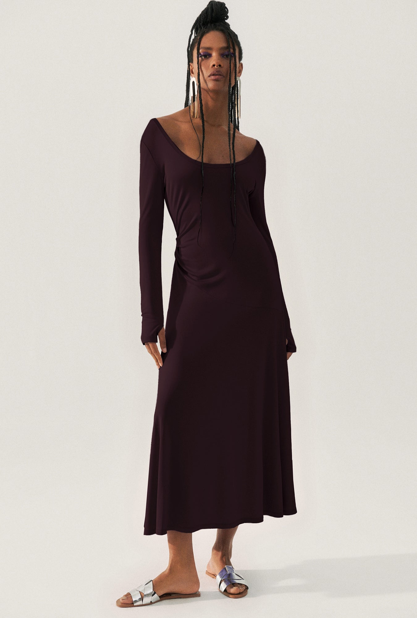 Image of a model wearing Tops. Product name - Jersey Long Sleeve Dress Cacao in Cacao colour by brand - Silk Laundry