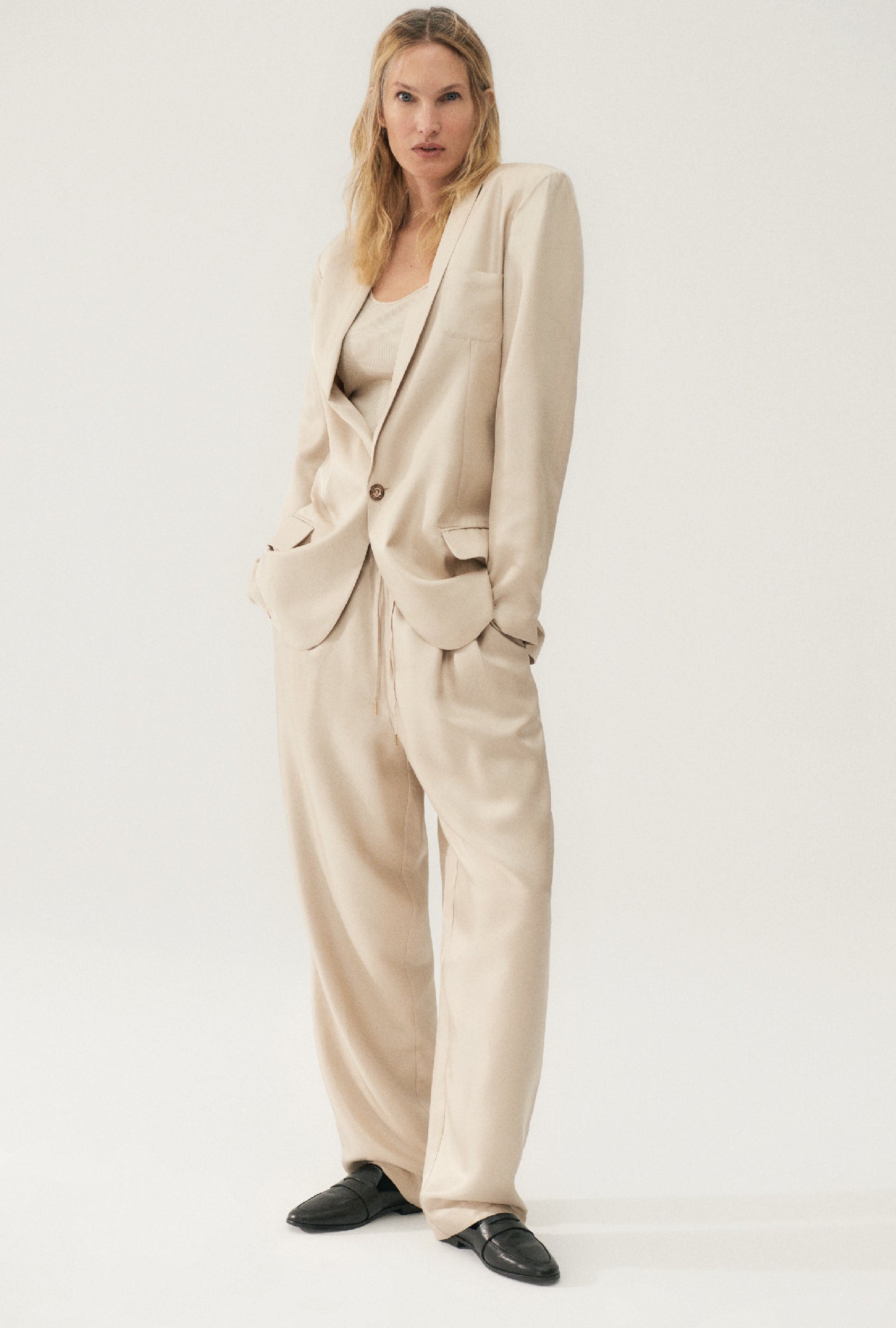 Silk Laundry Twill Slouch Pants (Hazelnut)