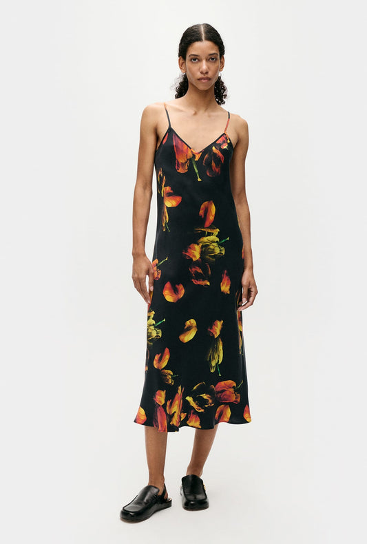 Image of Dresses. Productname: Silk Laundry 90S Slip Dress Tulipa Black in Tulipa Black colour by brand - Silk Laundry