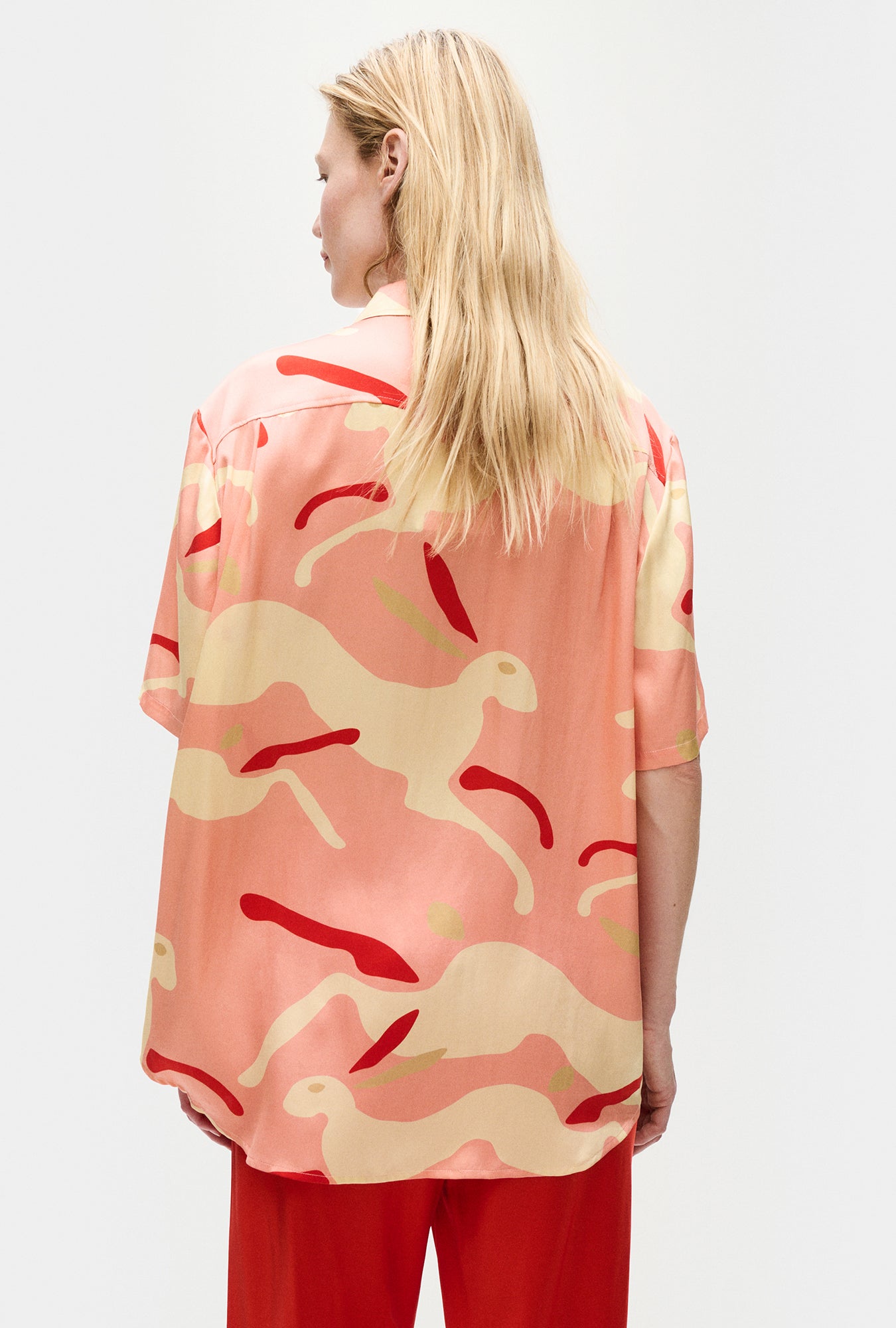 Silk Laundry Short Sleeve Boyfriend Shirt (Rabbit Amaranth)