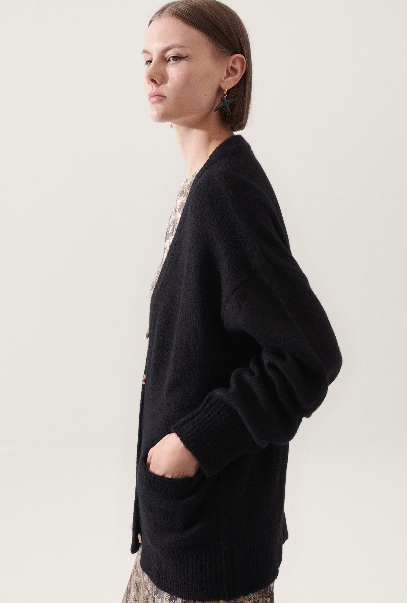 Silk Laundry Alpaca Slouch Cardigan (Black)