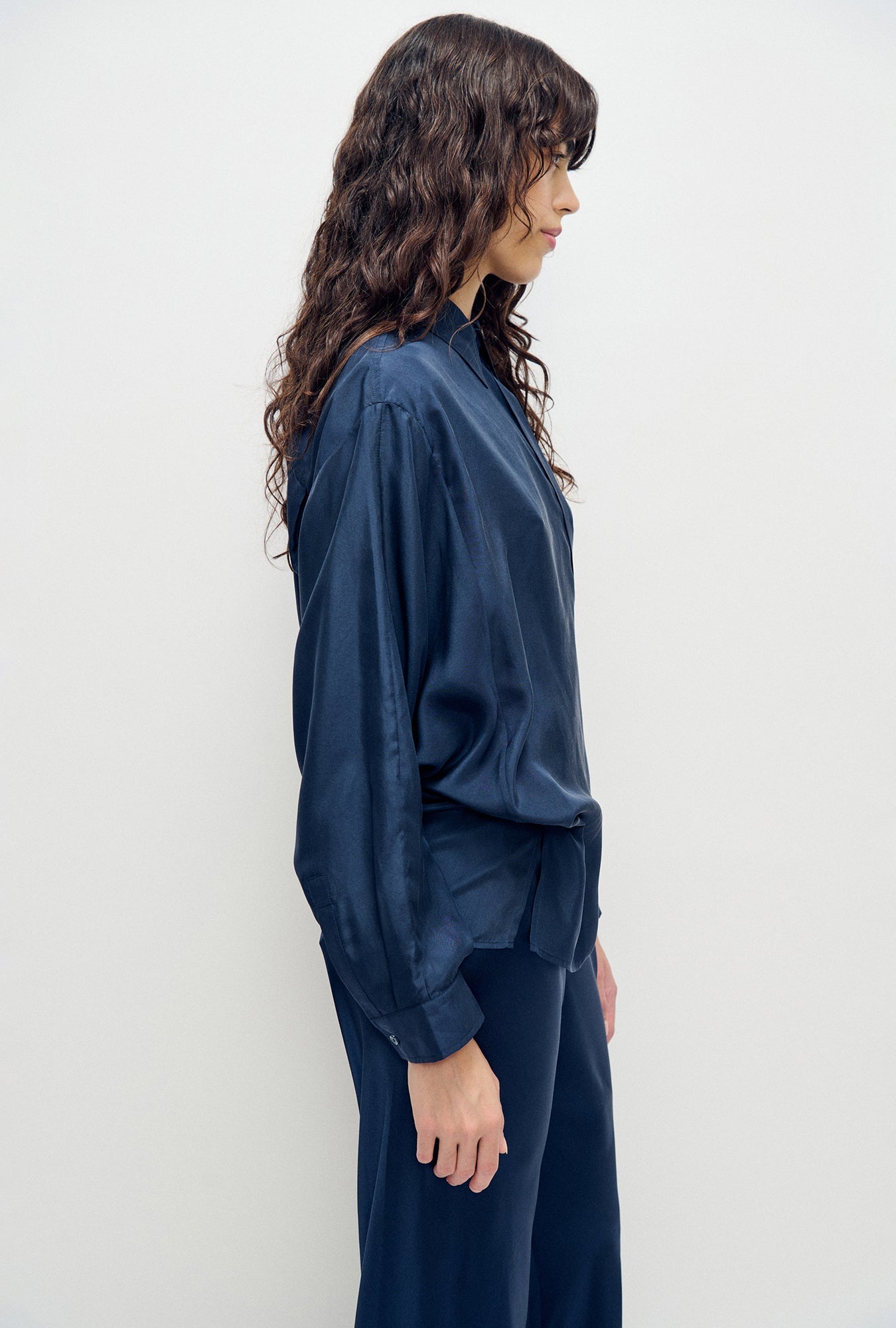Silk Laundry Habotai Crossover Shirt (Midnight)