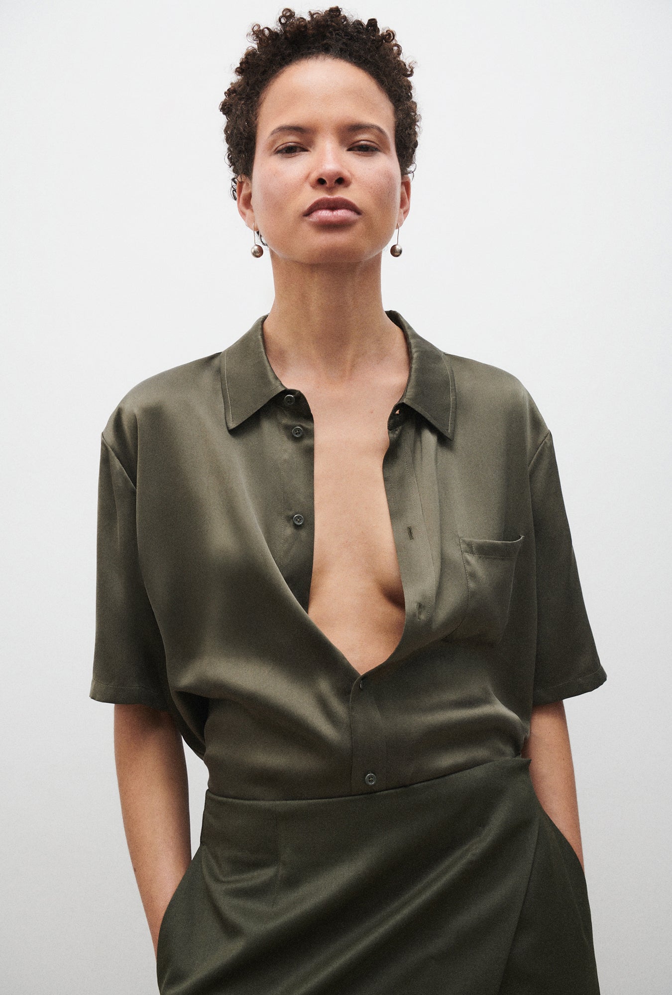 Silk Laundry Short Sleeve Boyfriend Shirt (Pine)