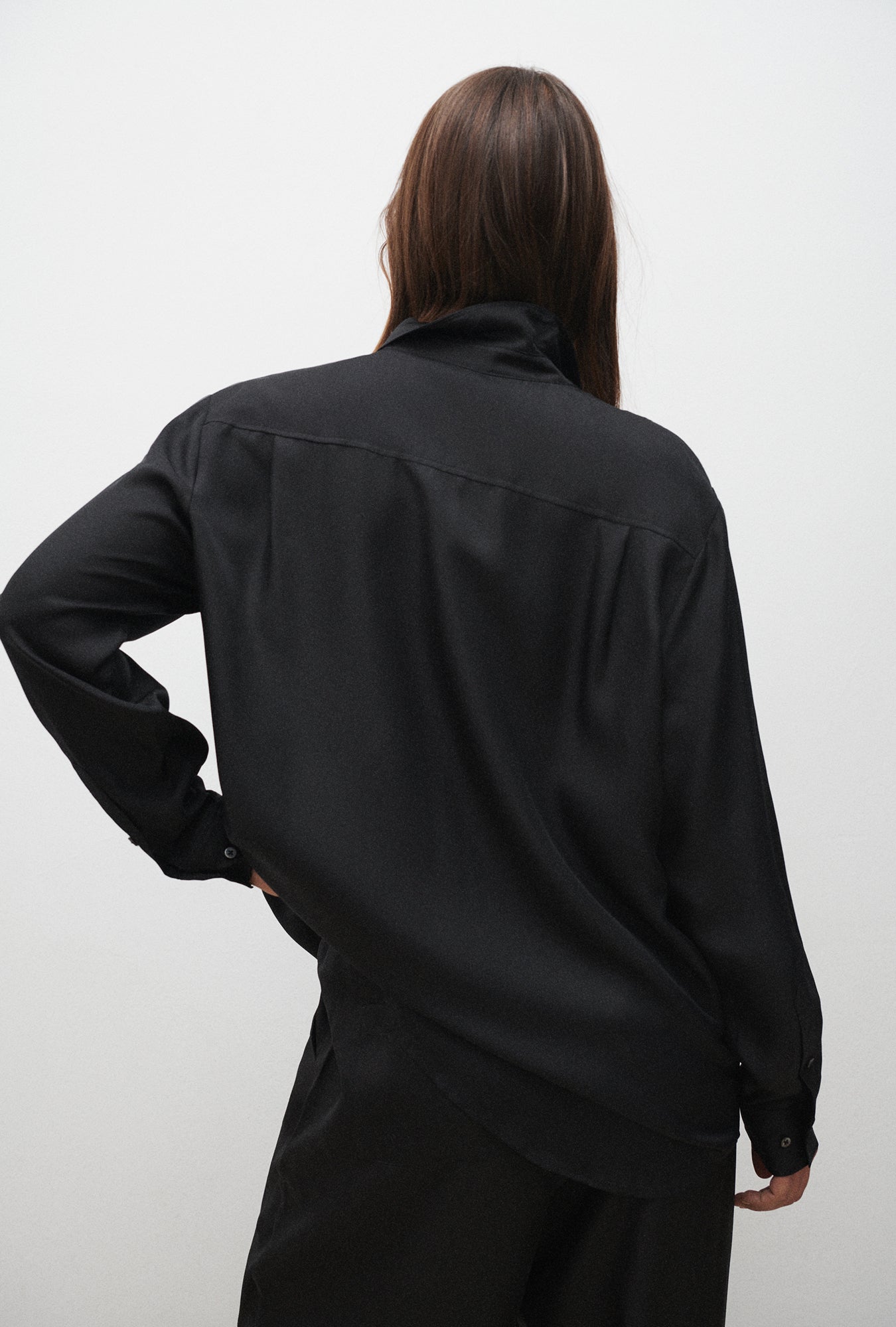Image of Shirts. Product name - Twill Boyfriend Shirt Black in Black colour by brand - Silk Laundry