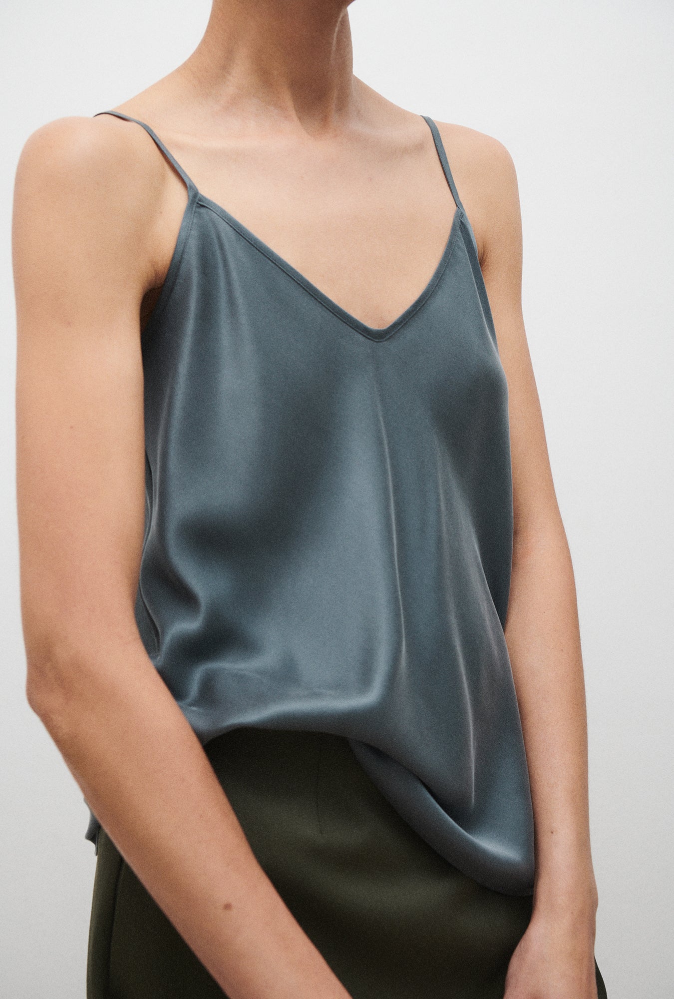 Silk Laundry Bias Cut Cami (Slate)