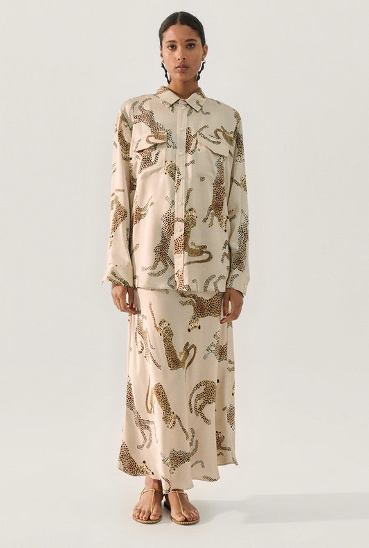 Image of Shirts. Productname: Boyfriend Shirt Jaguars Hazelnut in Jaguars Hazelnut colour by brand - Silk Laundry
