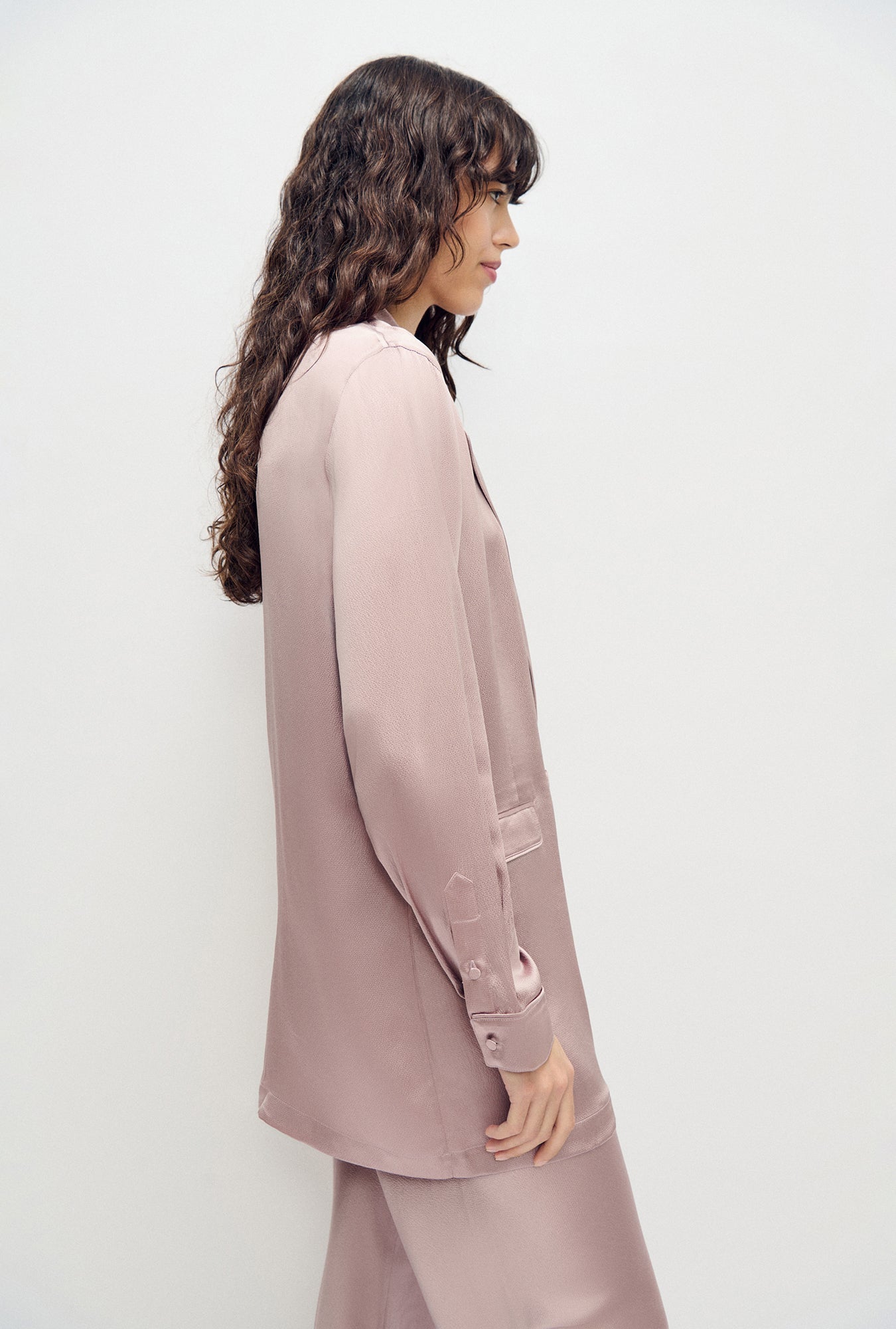 Silk Laundry Hammered Relaxed Blazer (Lasso)