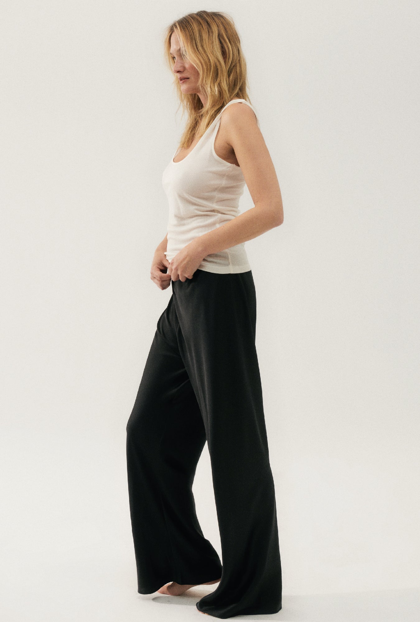 Silk Laundry Ribbed Tank (White)