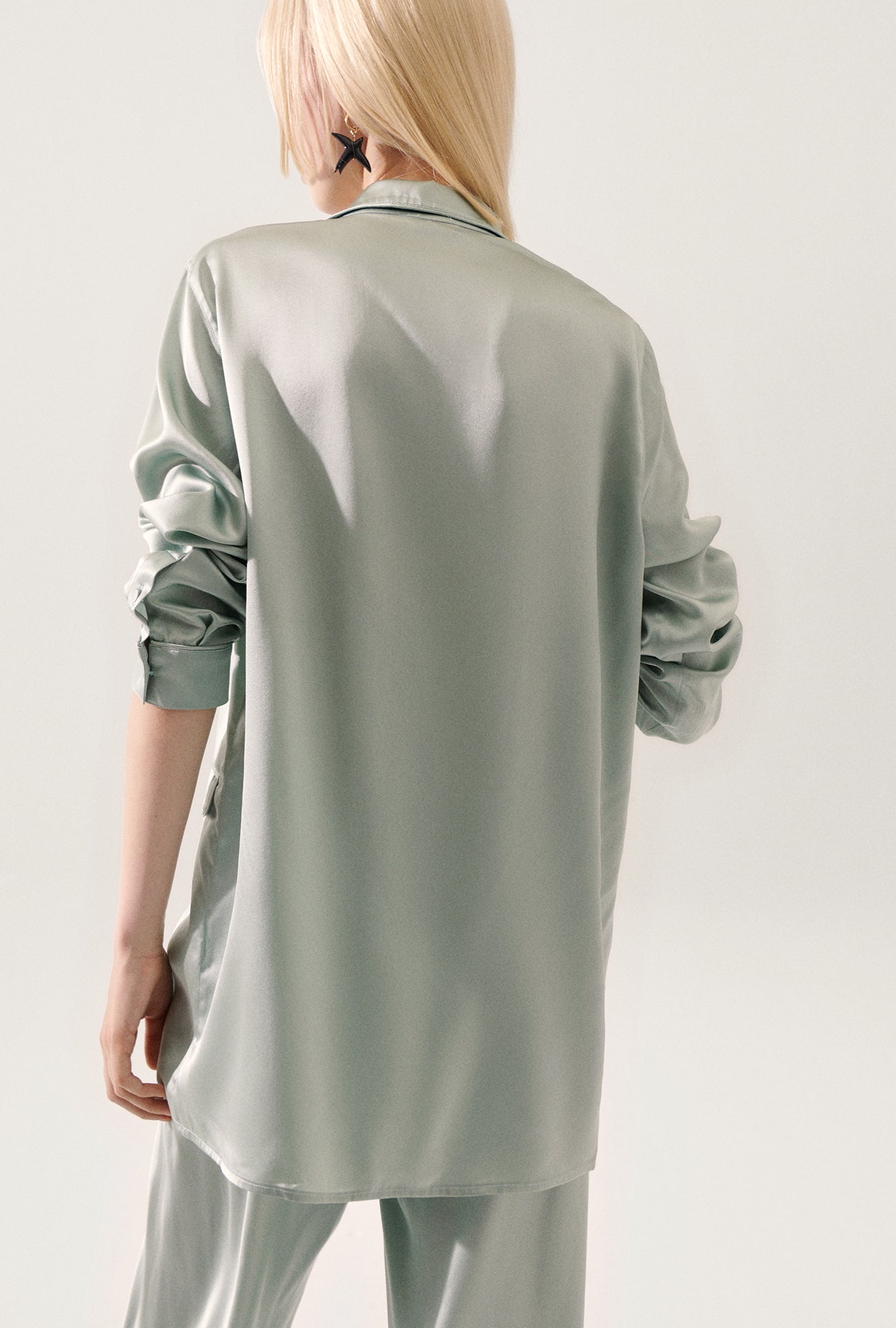 Silk Laundry Relaxed Blazer (Alabaster)