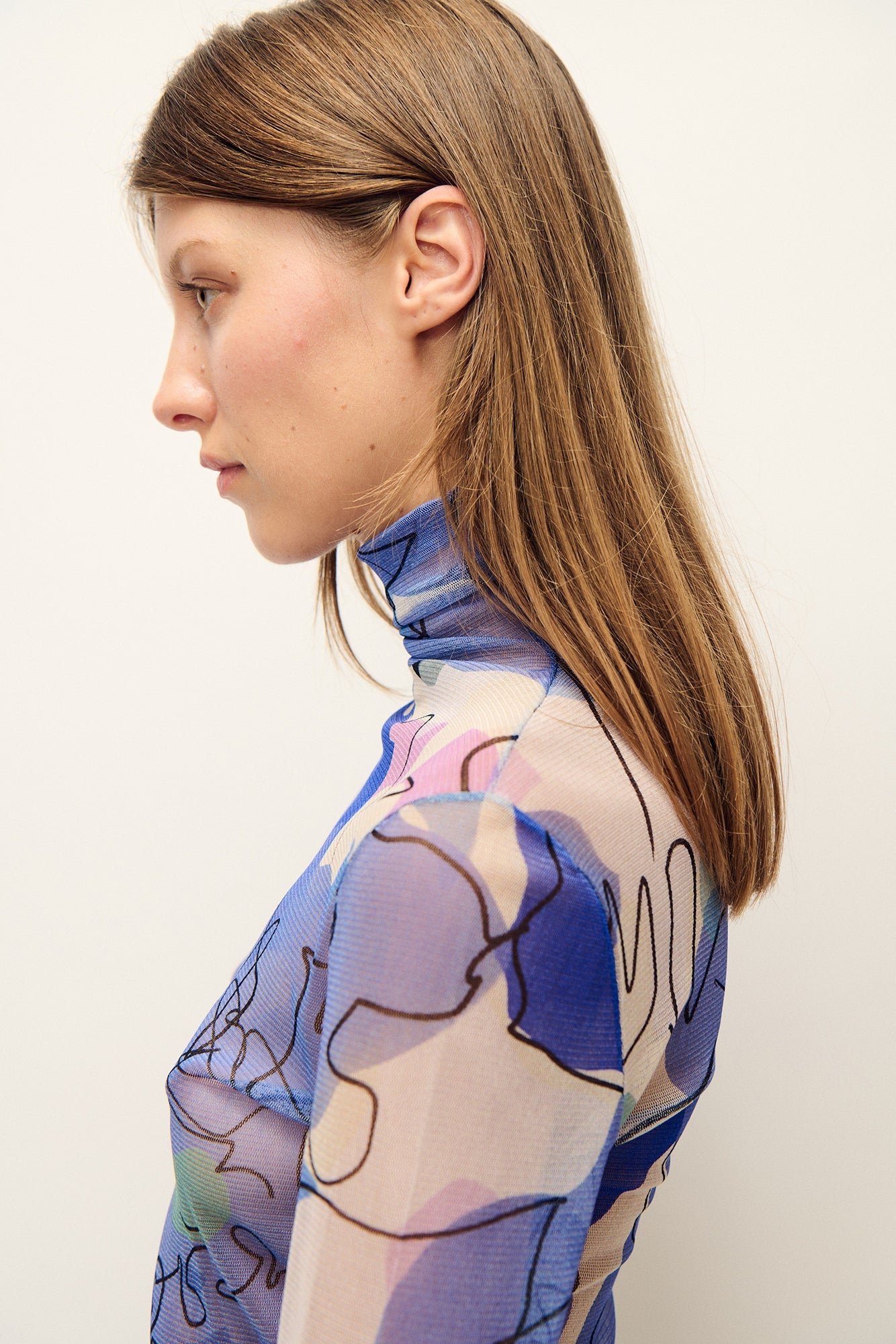Silk Laundry Mesh Turtleneck (Cornflower Floral)