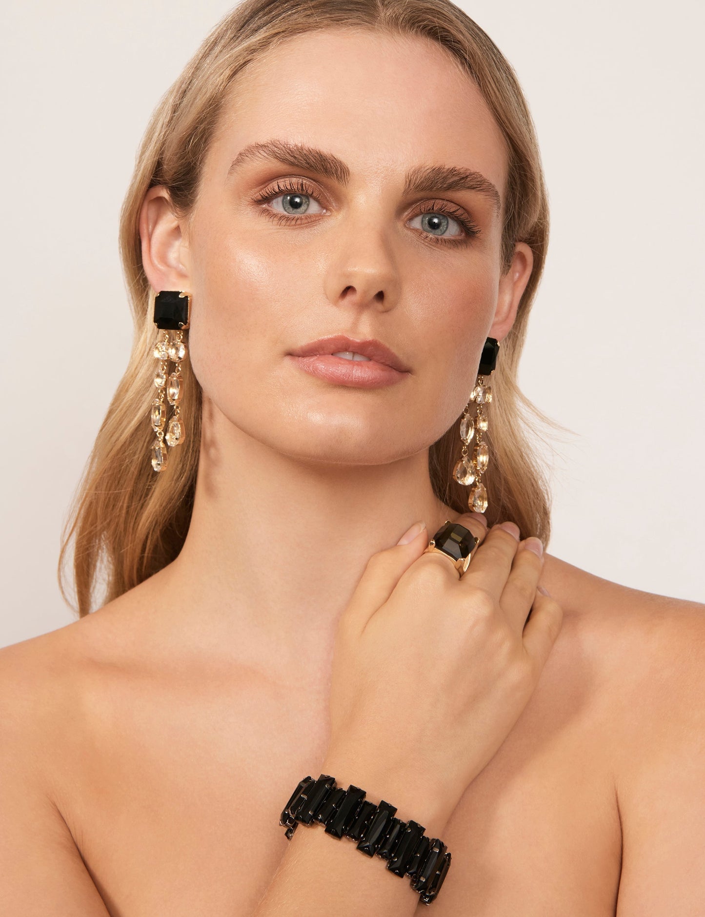 GROUP48 SYMPHONY STATEMENT CLIP EARRING (Print)