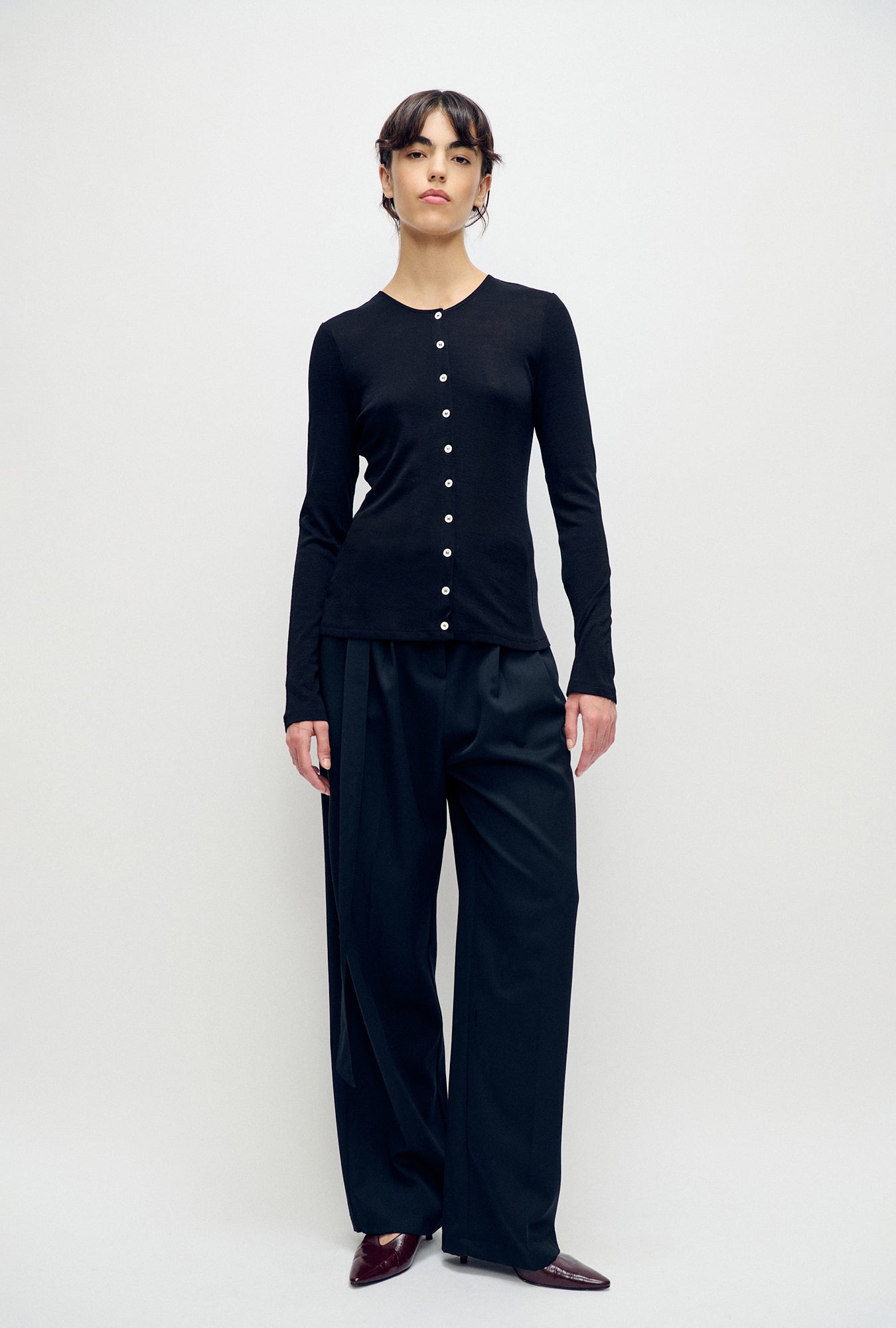Silk Laundry Merino Cardigan (Black)
