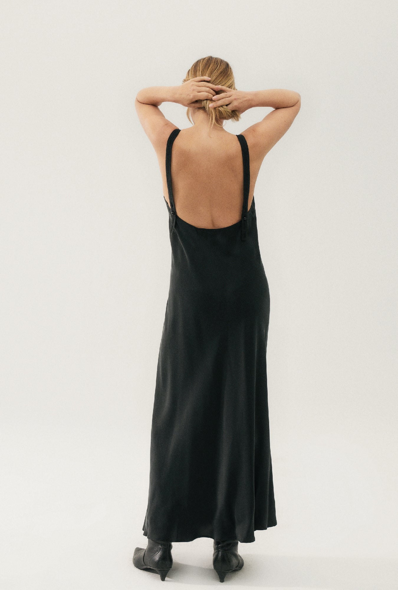 Silk Laundry Deco Ruched Dress (Black)