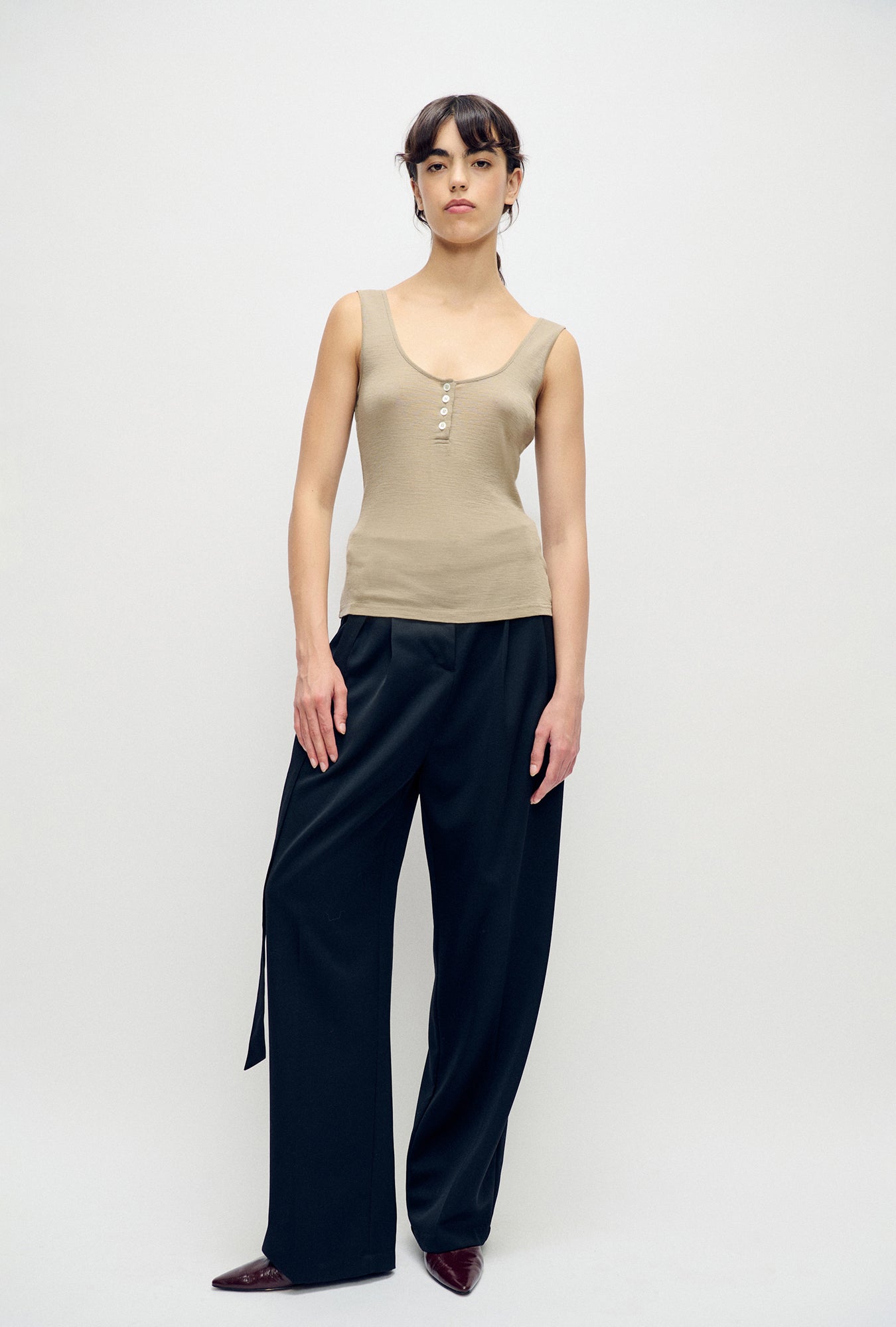 Silk Laundry Merino Henley Tank (Saddle)