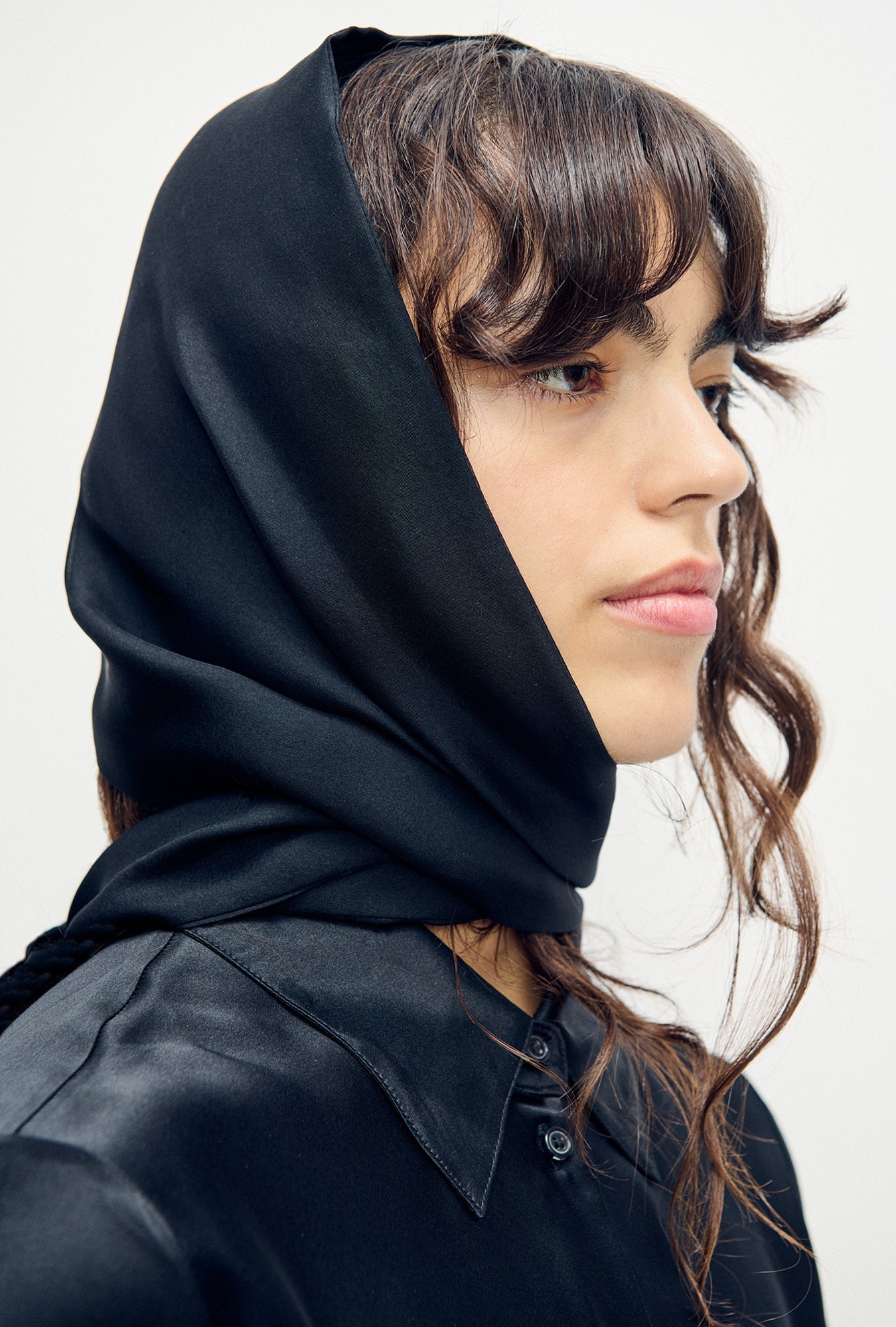 Silk Laundry Chiffon Hollywood Headscarf (Black)