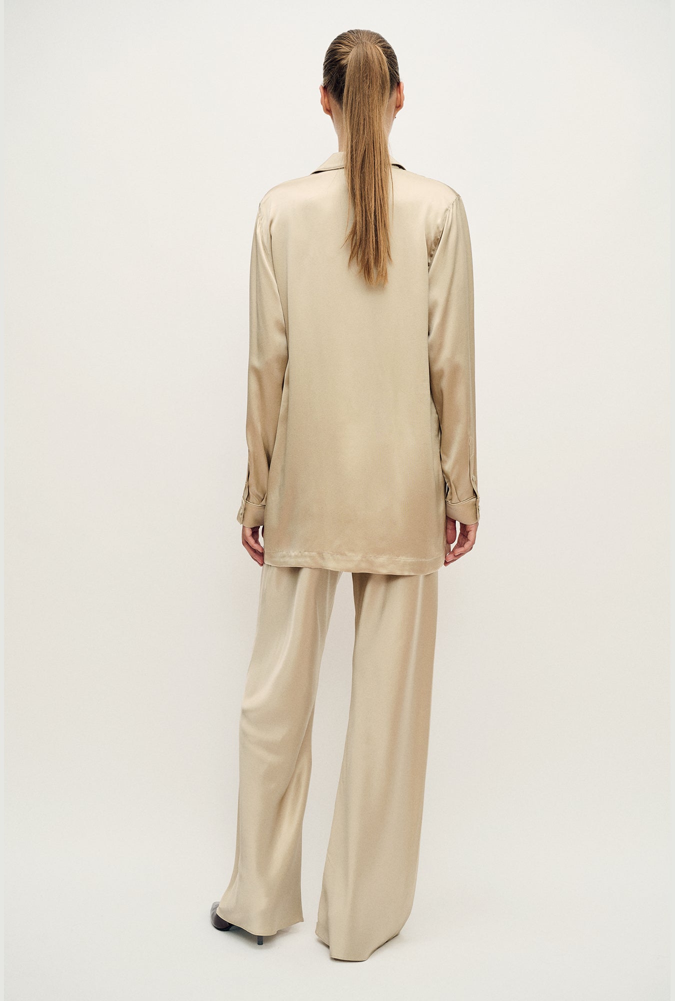 Silk Laundry Relaxed Blazer (Hazelnut)