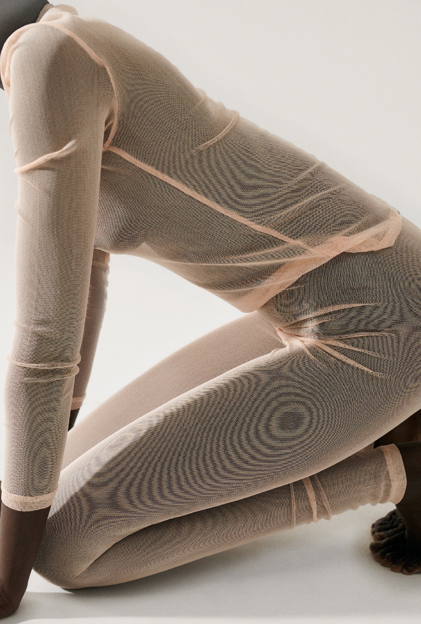 Silk Laundry Mesh Leggings (Daybreak)