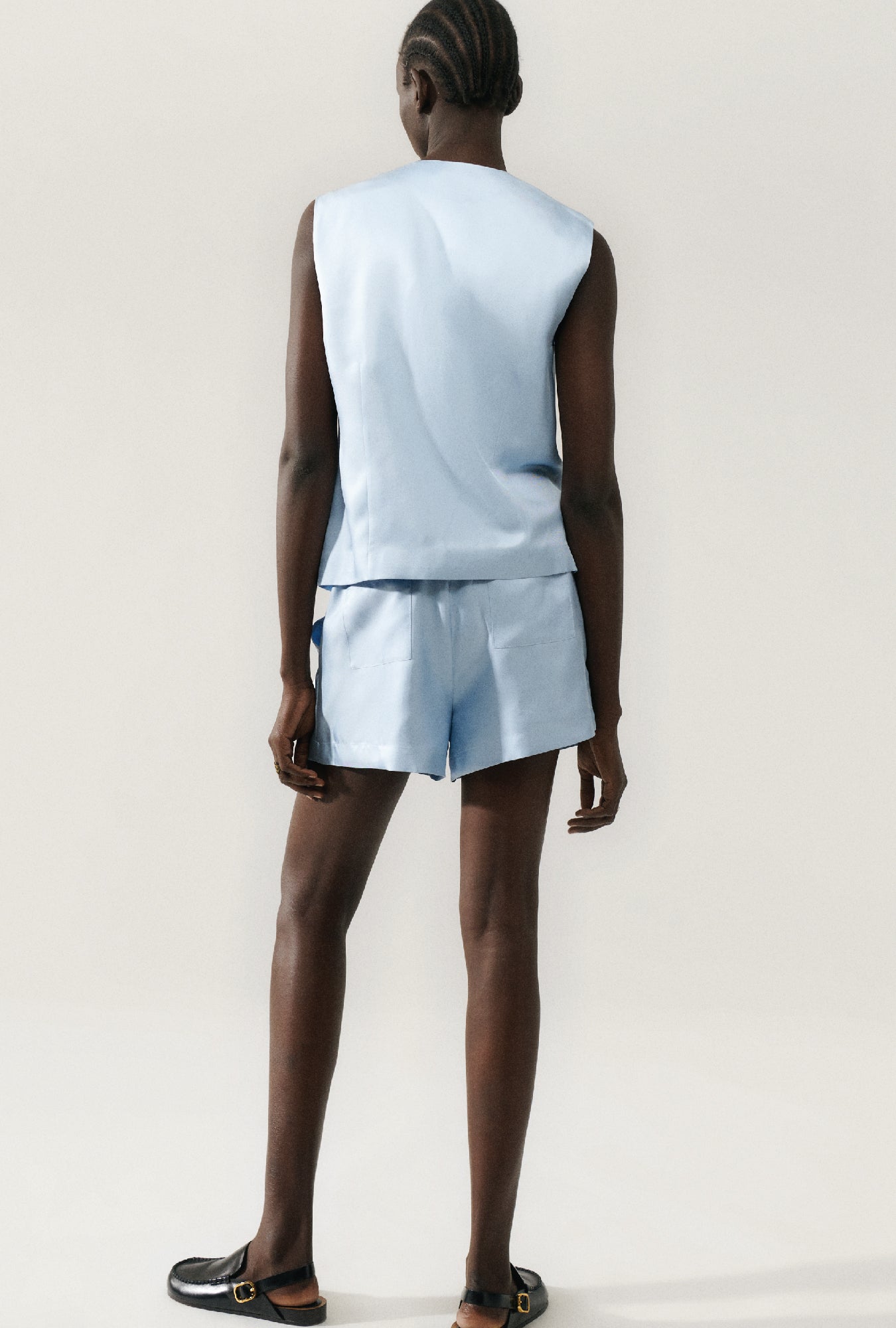 Silk Laundry Twill Slouch Shorts (Sky)
