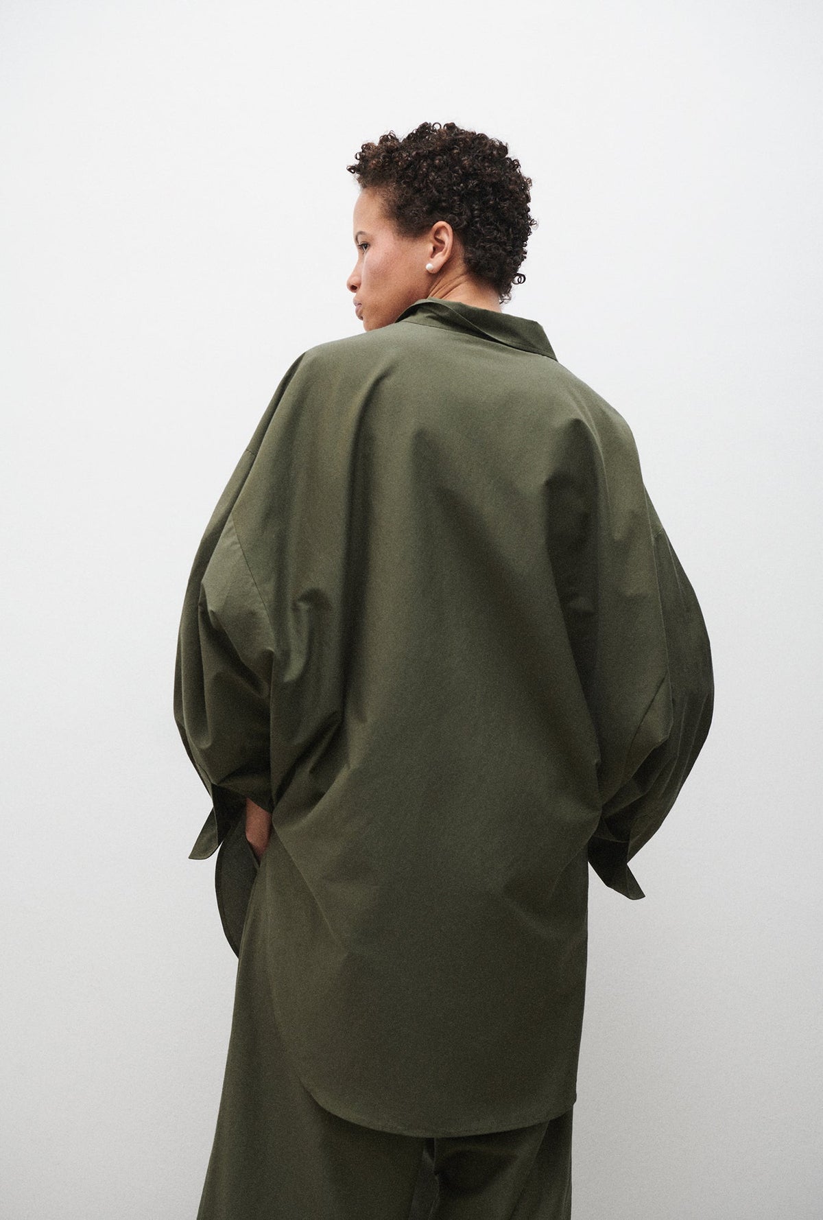 Laundry Cotton Silk Round Shirt (Pine)
