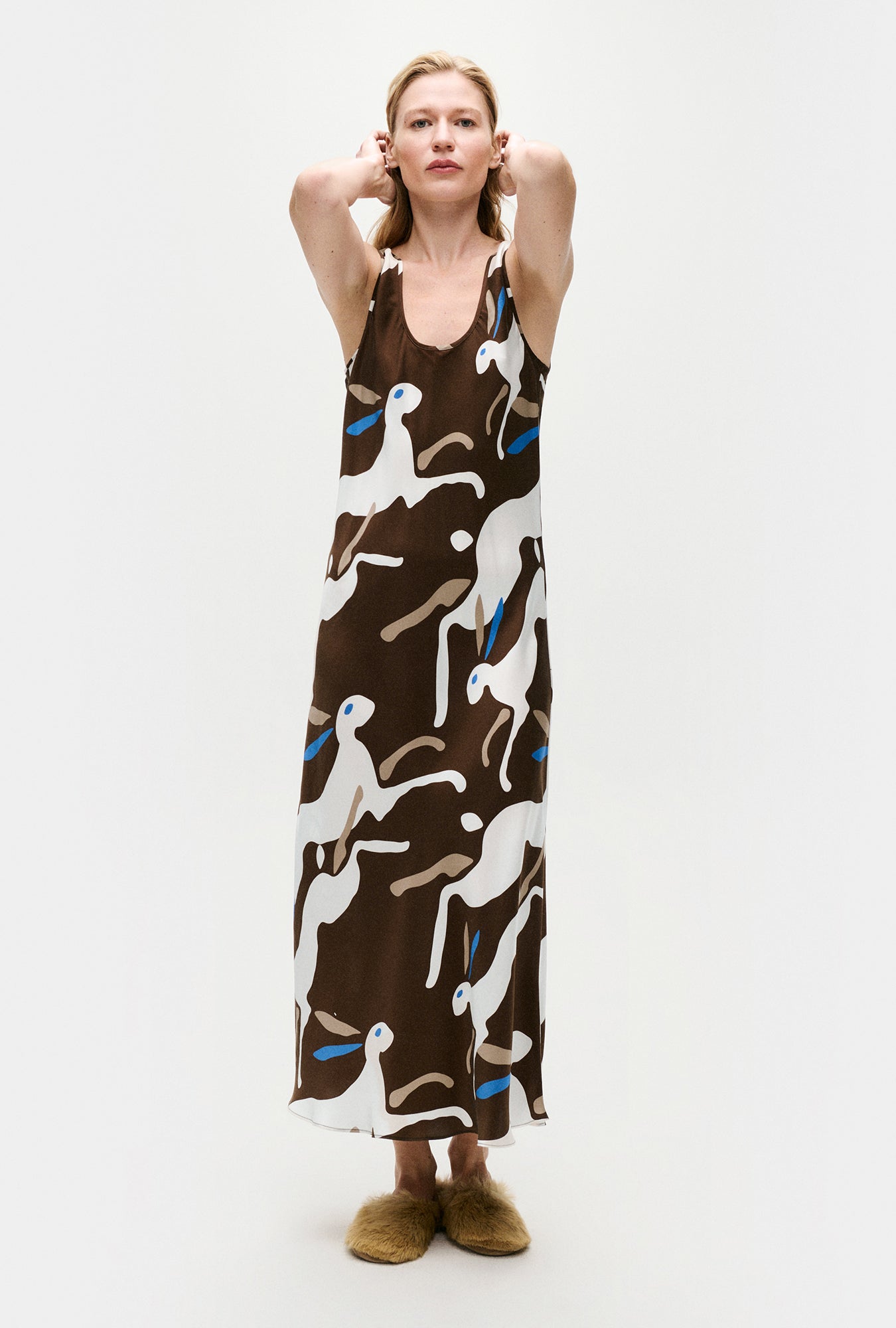 Image of Dresses. Product name - Scoop Neck Dress Rabbit Dark Earth in Rabbit Dark Earth colour by brand - Silk Laundry