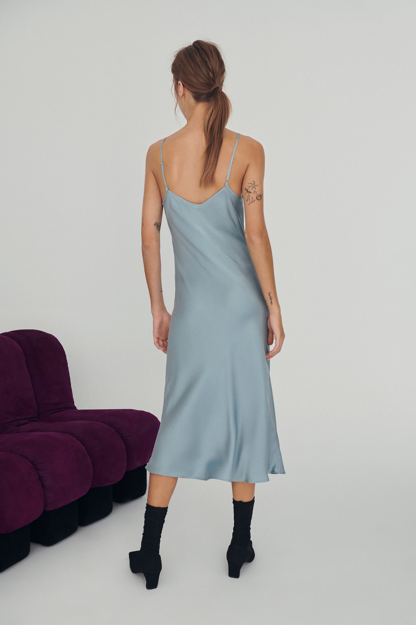 Silk Laundry 90s Slip Dress (Oasis)