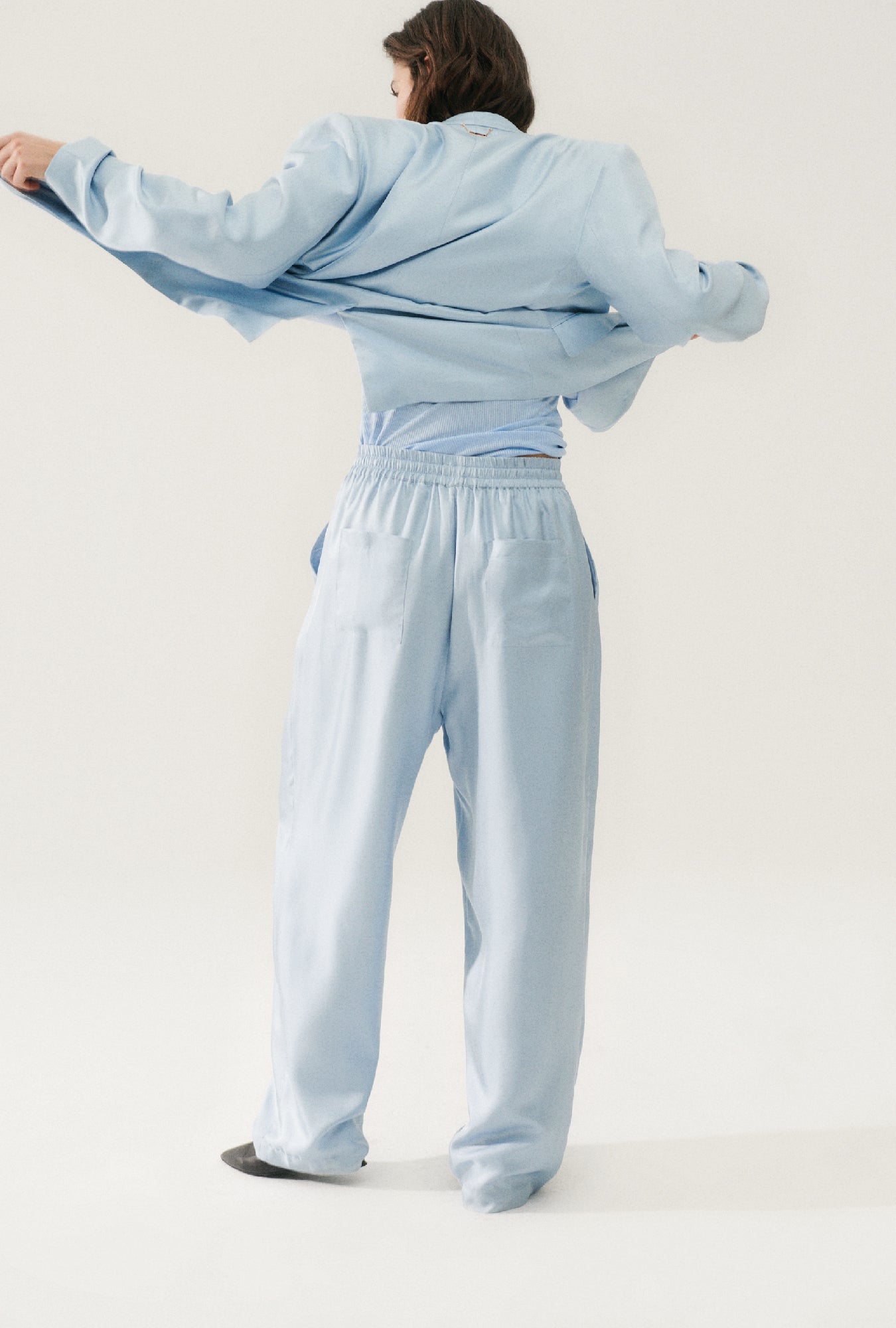 Silk Laundry Twill Slouch Pants (Sky)