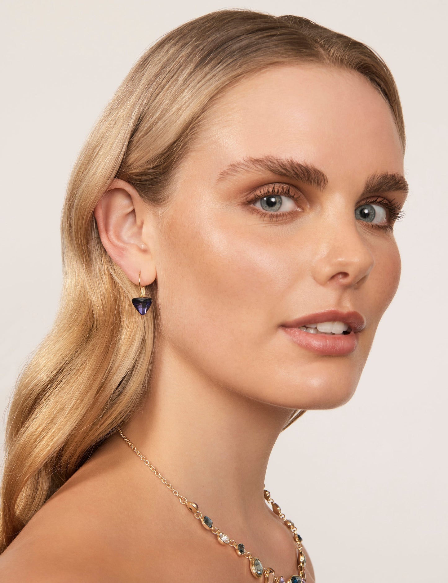 GROUP48 TRIPOD STONE EARRING (Print)