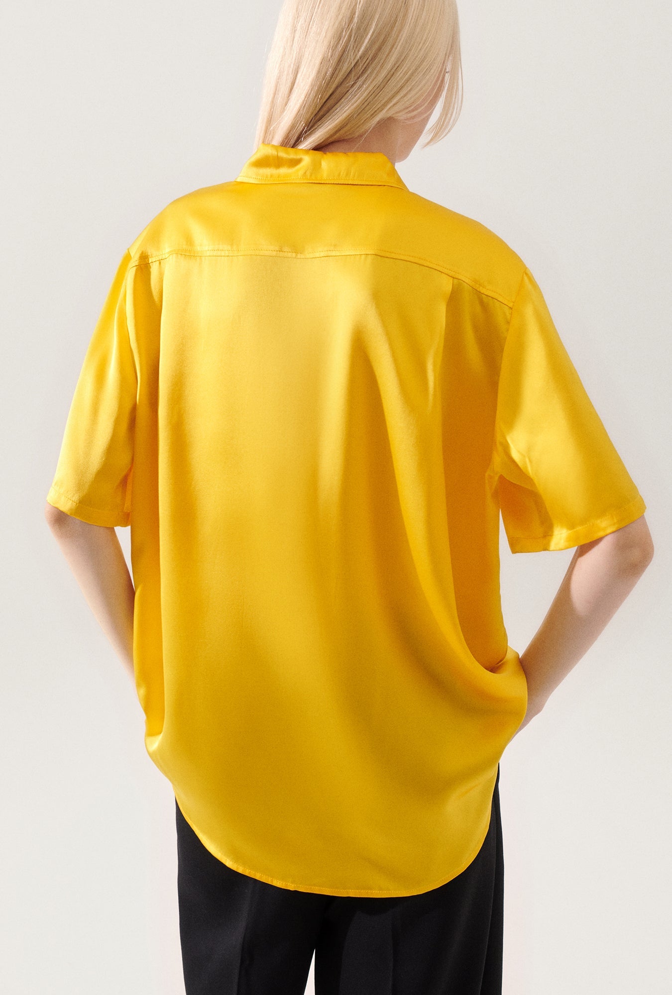 Silk Laundry Short Sleeve Boyfriend Shirt (Marigold)