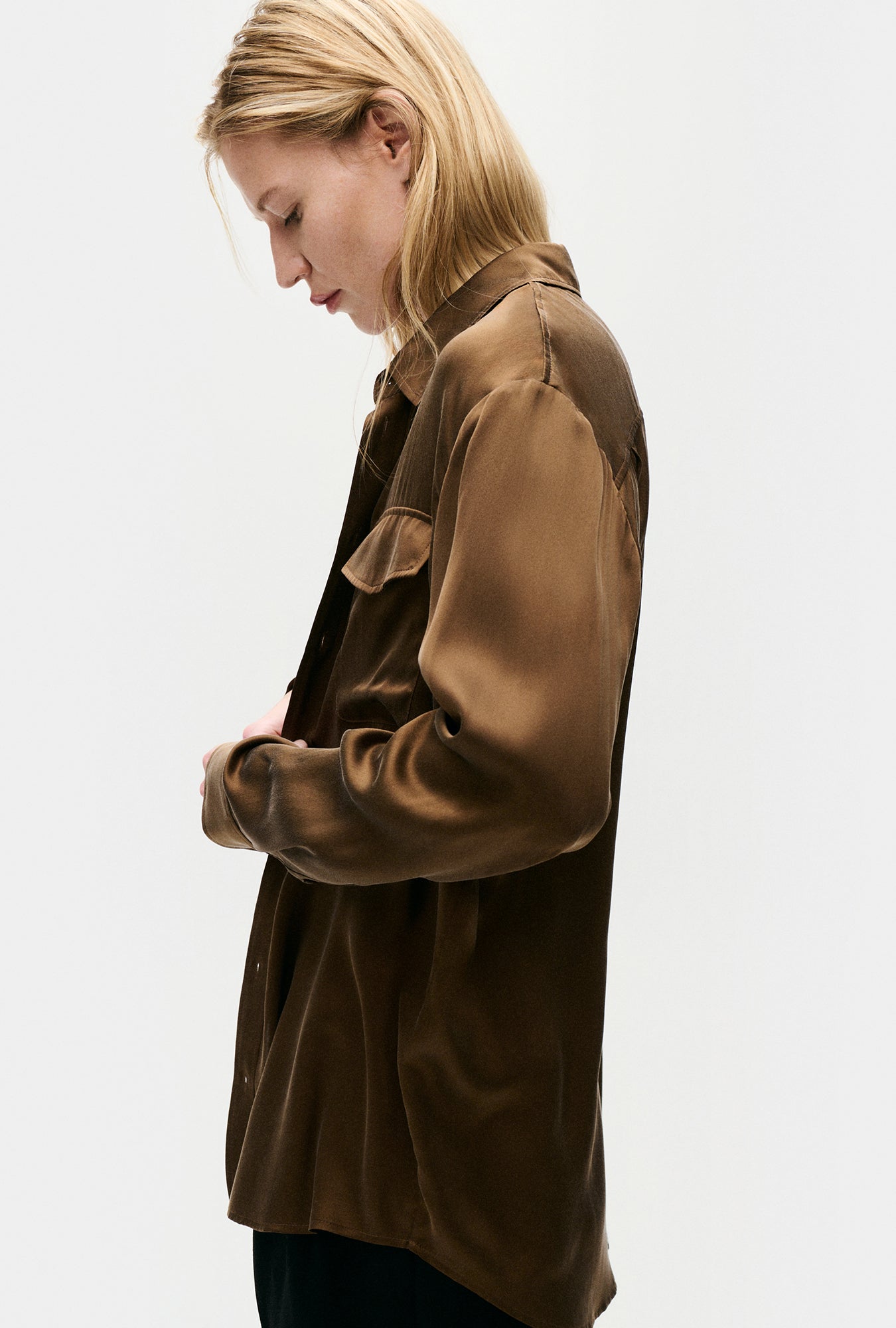 Silk Laundry Boyfriend Shirt (Dark Earth)