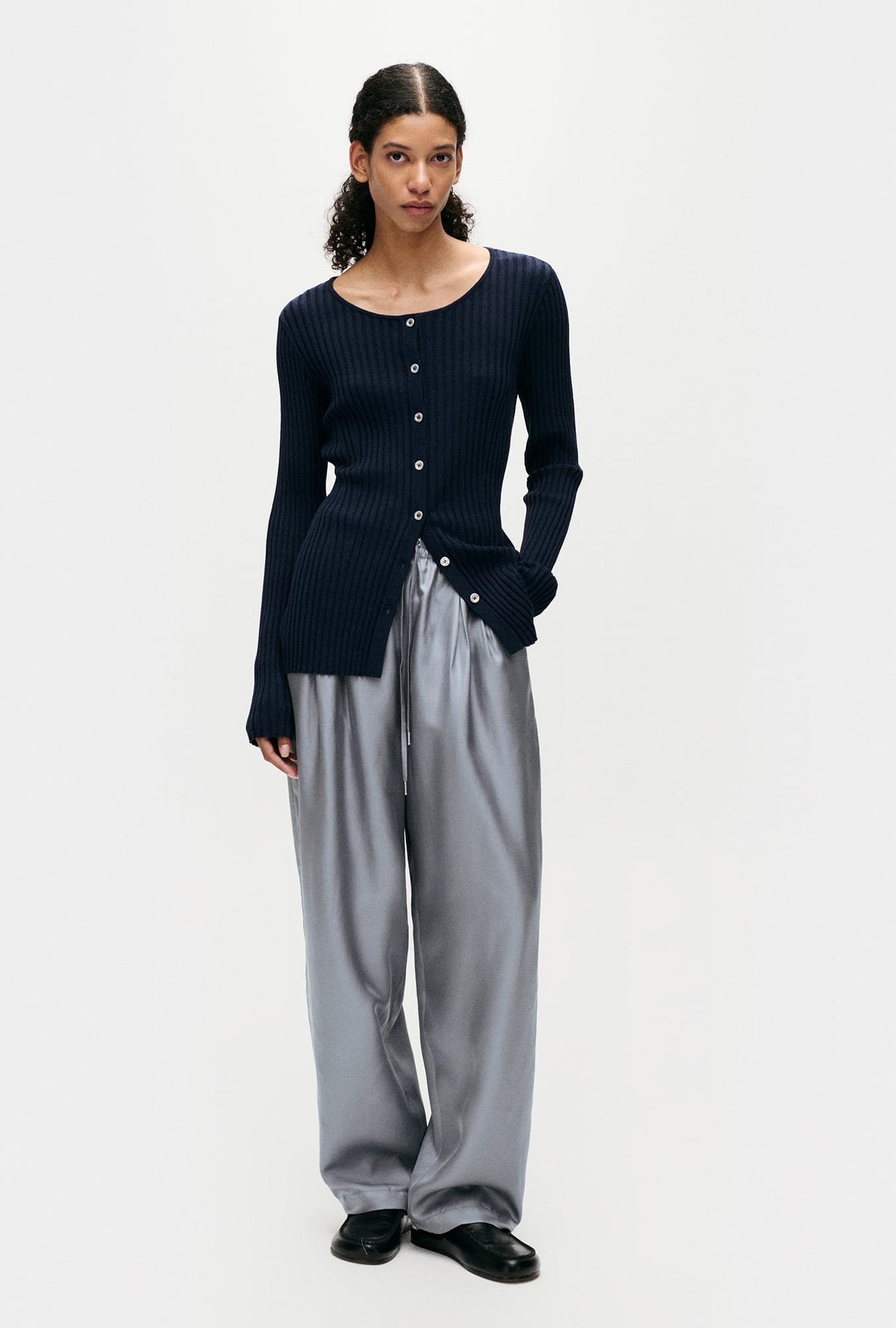 Silk Laundry Ribbed Kia Cardigan (Midnight)