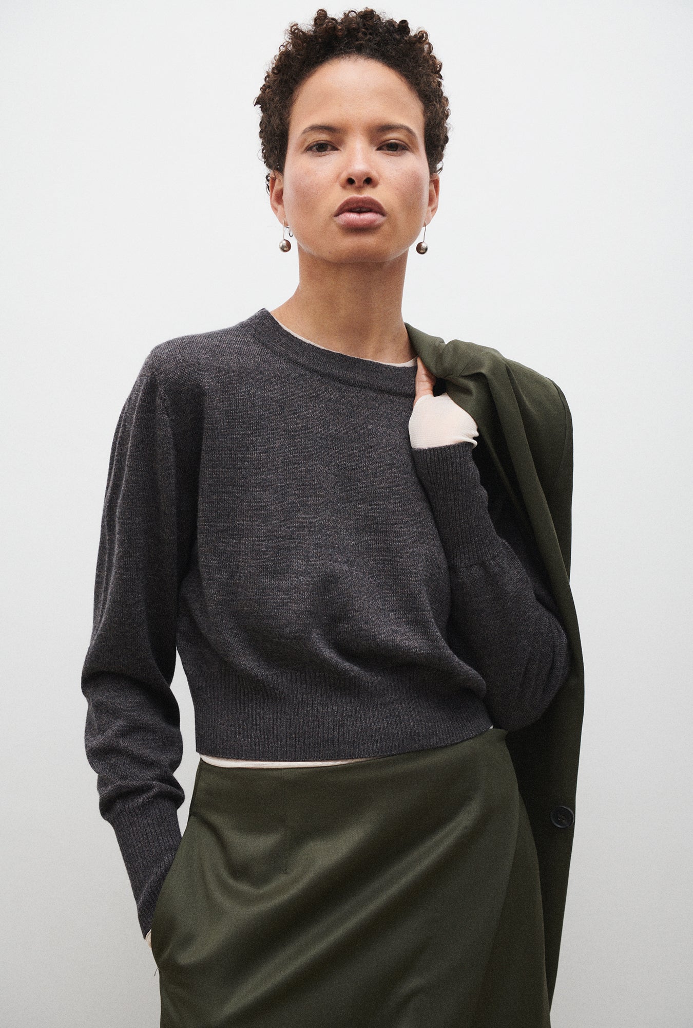 Silk Laundry Cropped Crewneck (Granite Melange)
