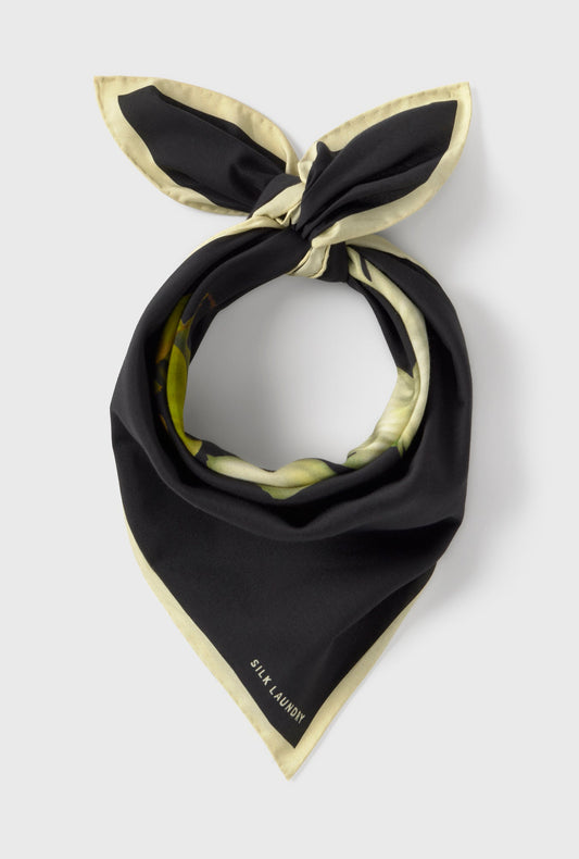 Image of Scarves & Shawls. Productname: Cotton Silk Scarf Egret in Egret colour by brand - Silk Laundry