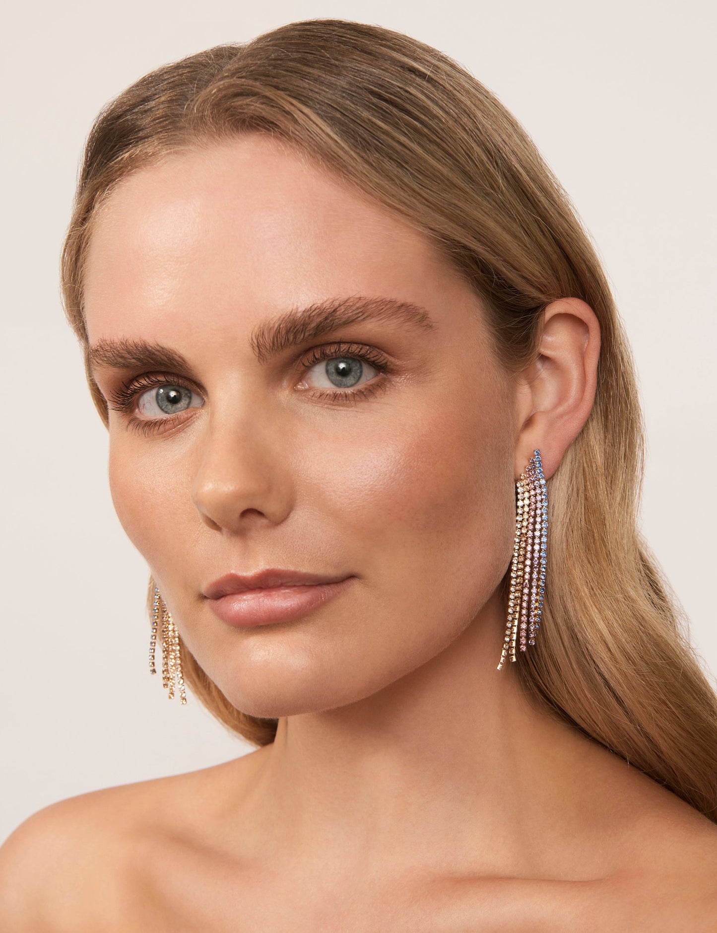 GROUP48 SIMPLE OMBRE DRAPE EARRING (Print)