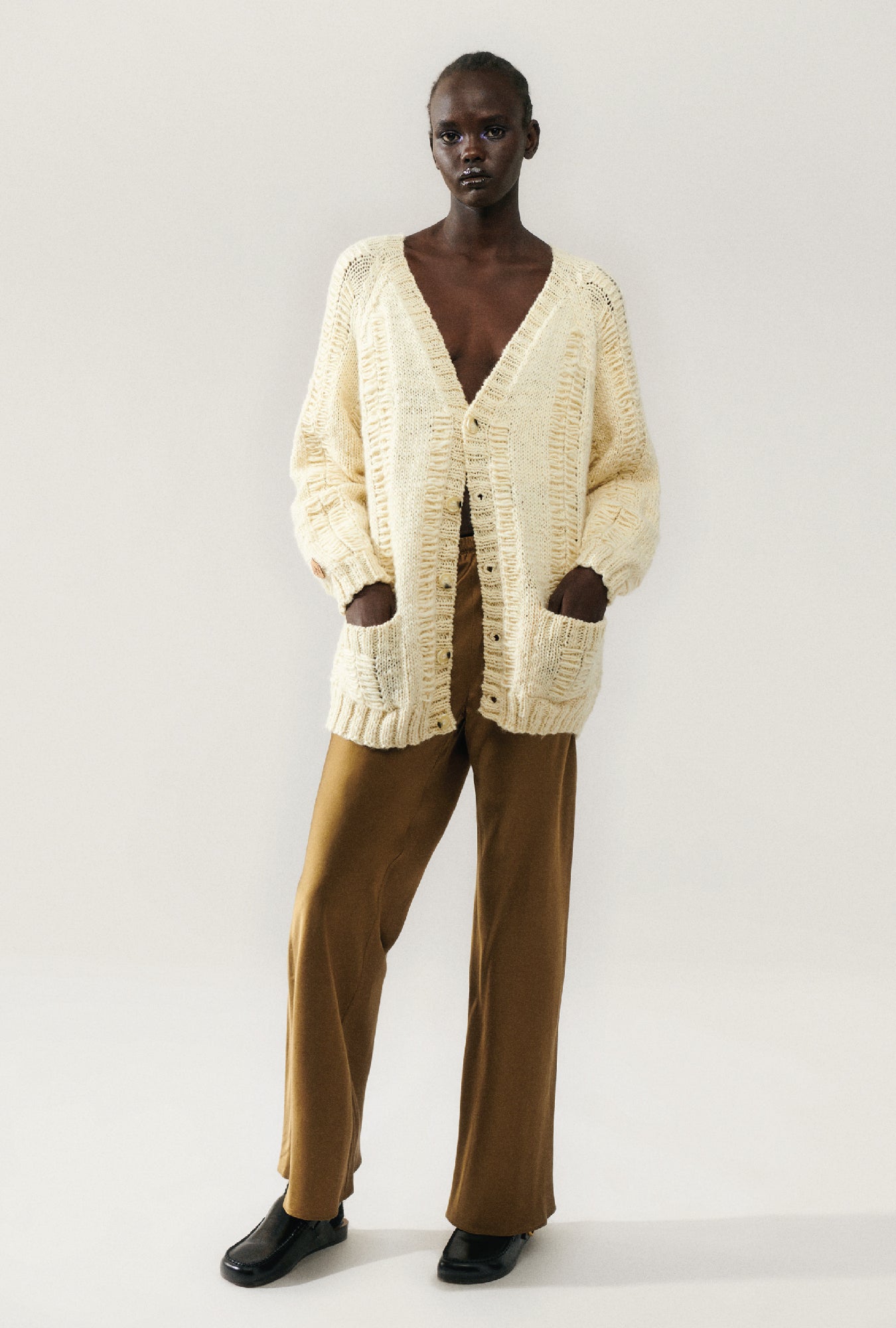 Silk Laundry The Big G Cardigan (Cream)