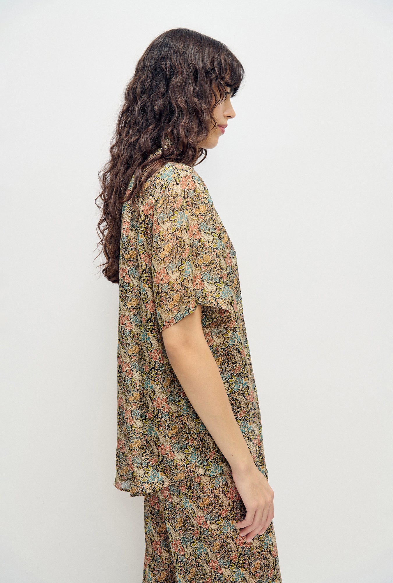 Silk Laundry Chiffon Short Sleeve Boyfriend Shirt (Sugar Floral)