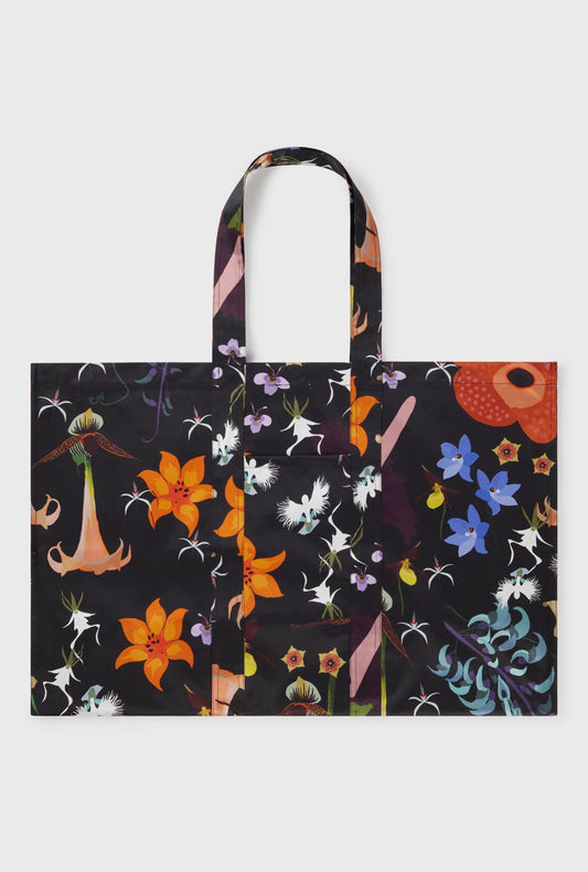 Image of Bags. Productname: XL Tote Bag Black Lost Flowers in Black colour by brand - Silk Laundry