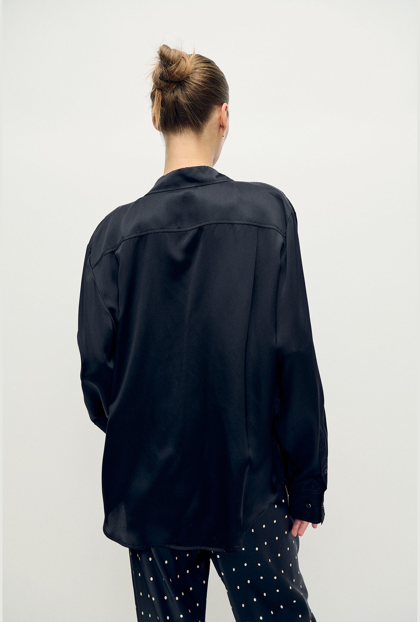 Silk Laundry Boyfriend Shirt (Black)