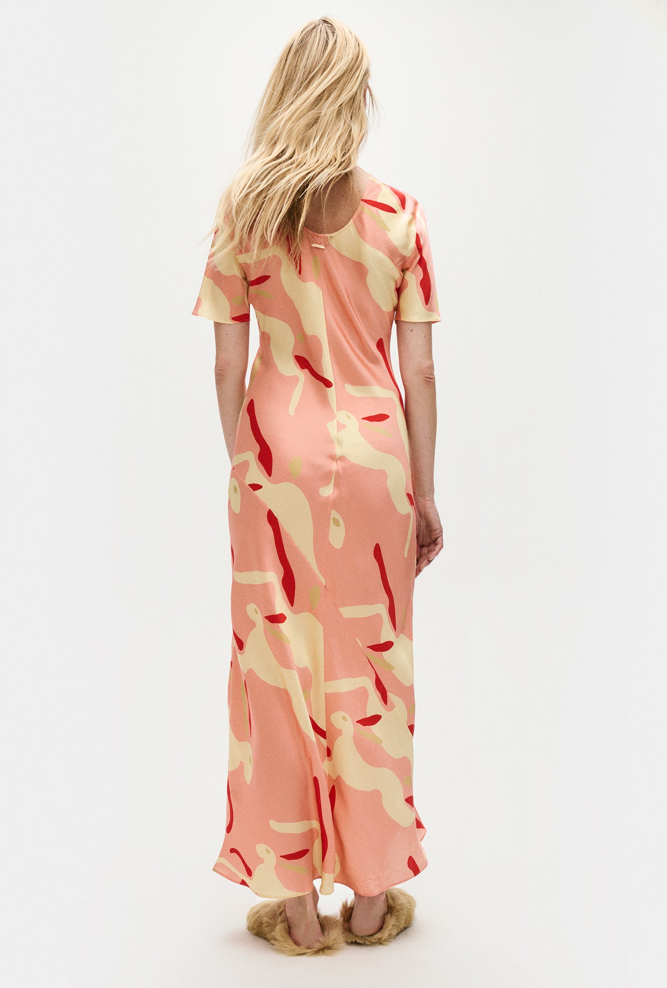 Silk Laundry Short Sleeve Bias Dress (Rabbit Amaranth)