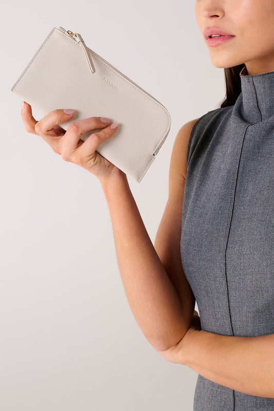 Image of Bags. Product name - MIA PURSE CHALK in Chalk colour by brand - KINNON