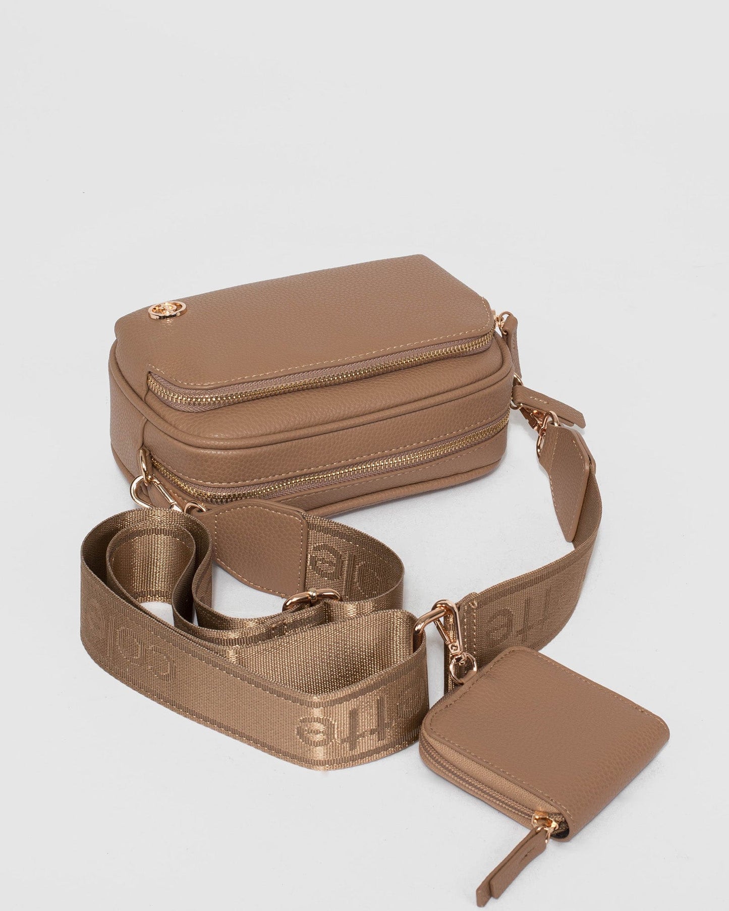 Colette by Colette Hayman Amalia Crossbody Bag (Natural)