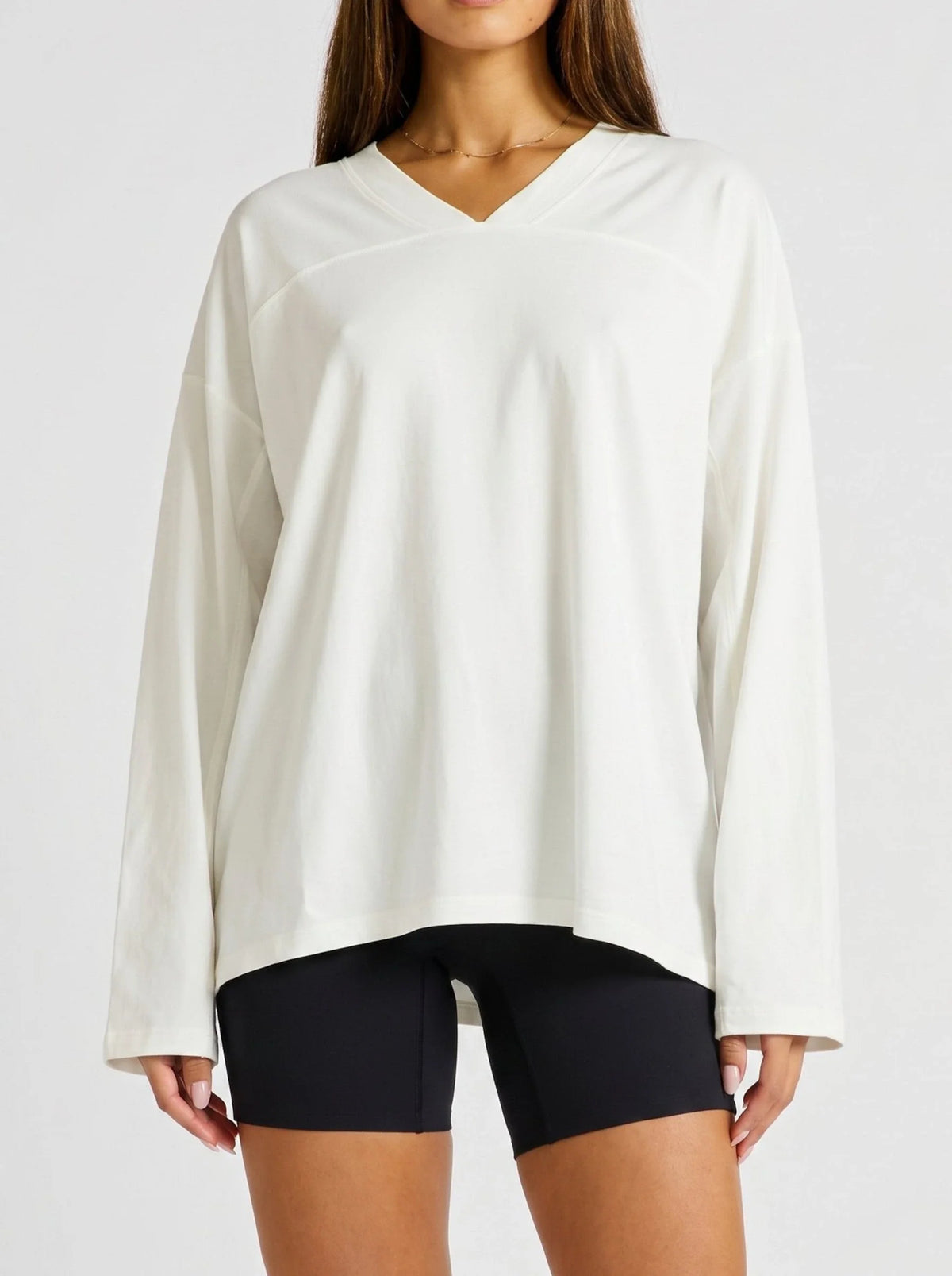 Oversized V-Neck Long Sleeve (Chalk)