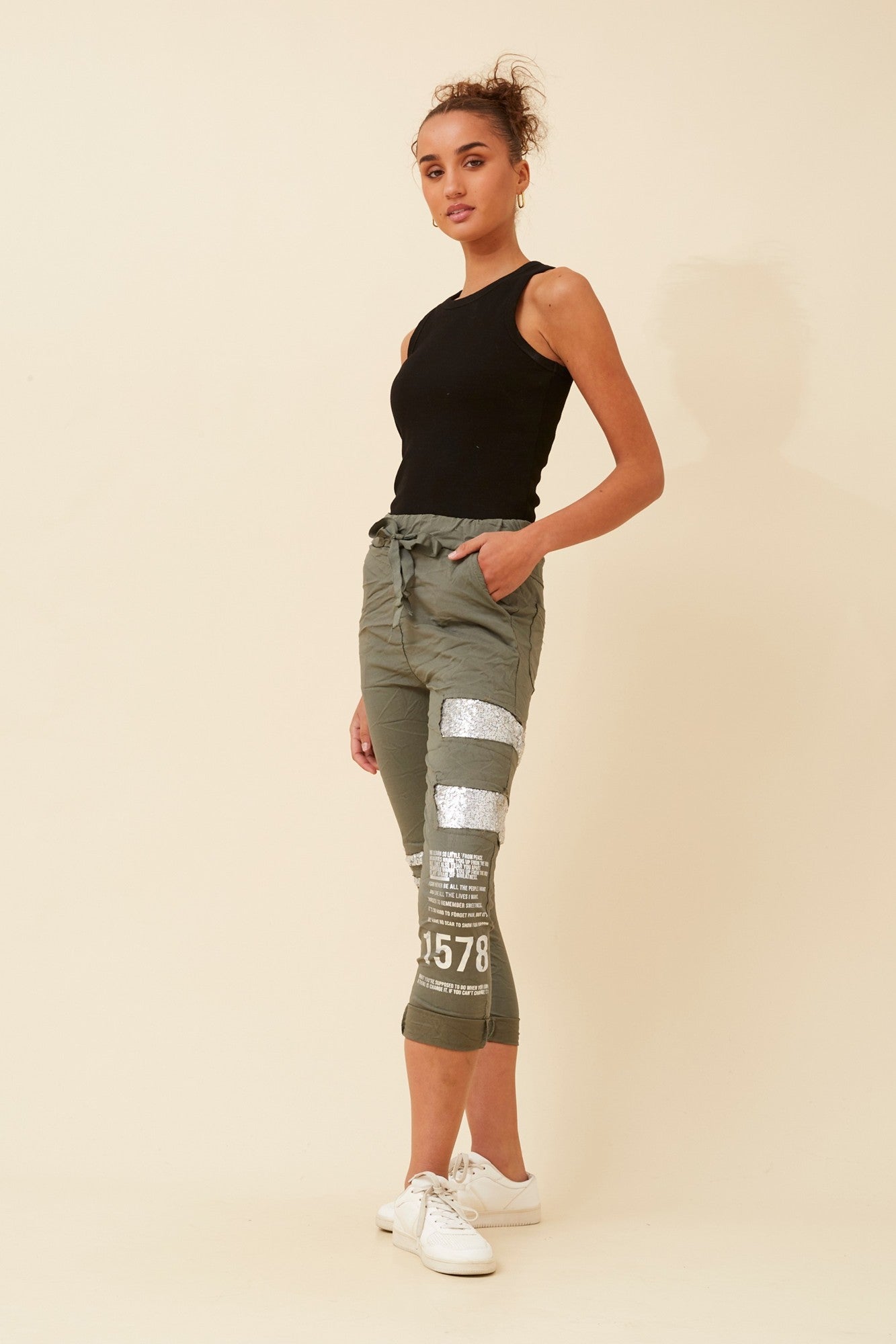 JANJA SEQUIN JOGGER PANTS (Khaki)