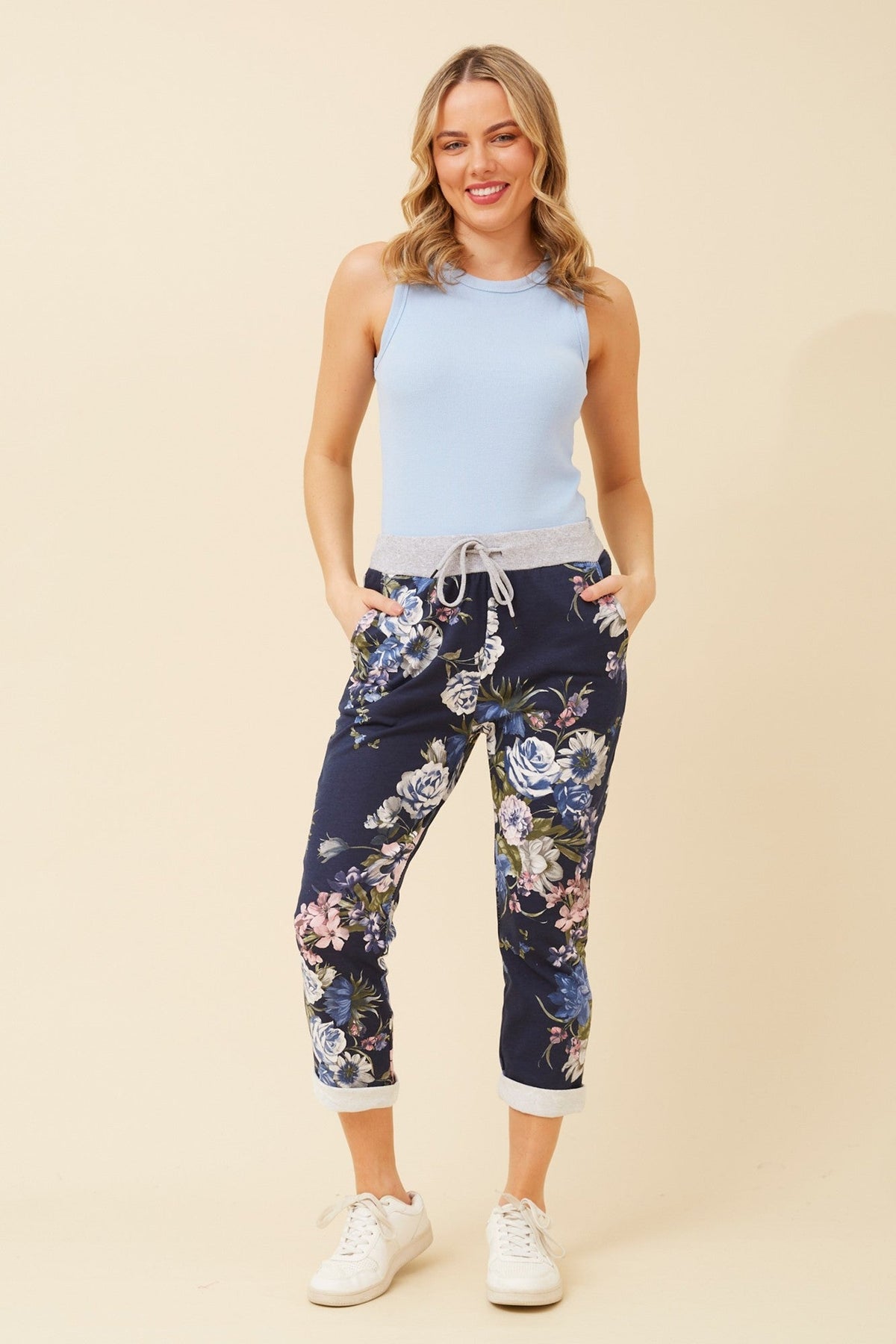 GINNA FLORAL JOGGER PANTS (Indigo)