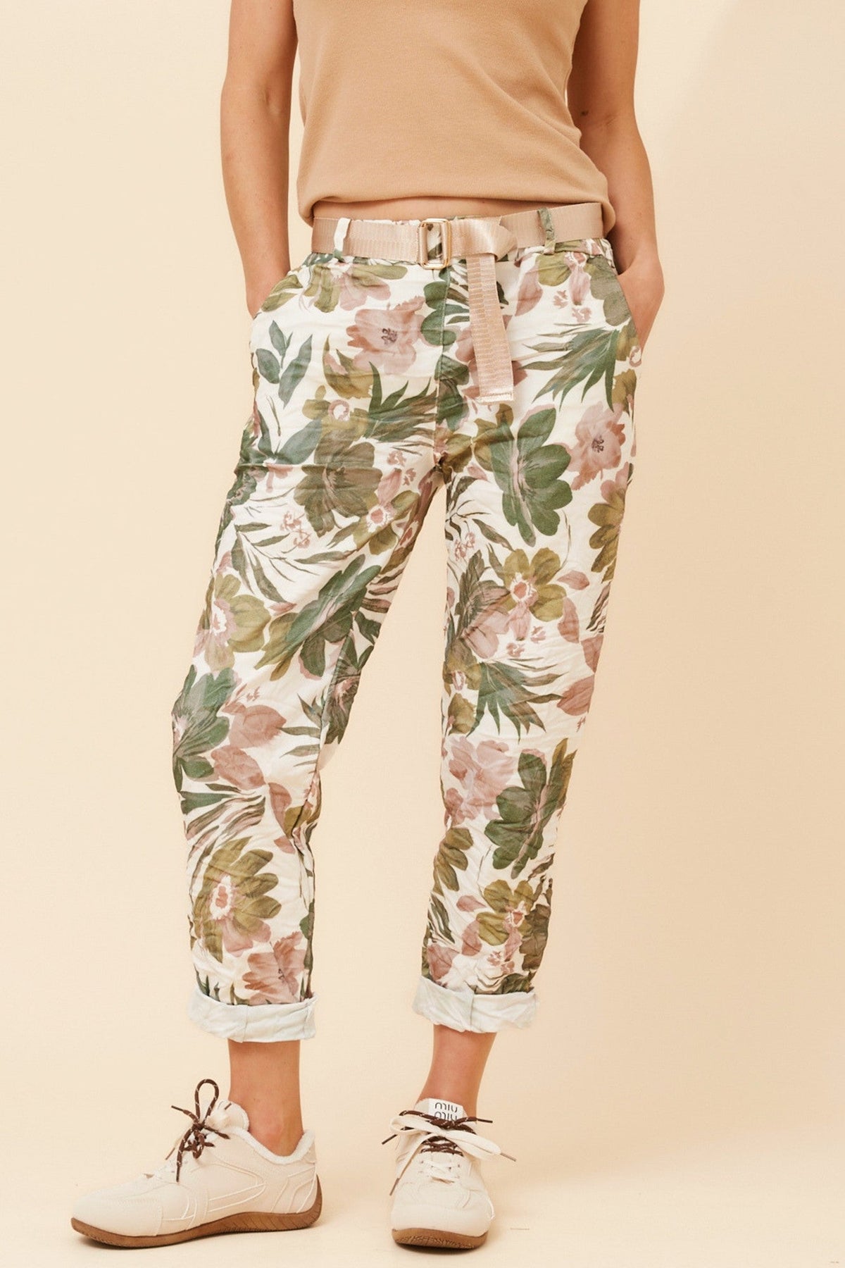 JANJA FLORAL JOGGER PANTS (Green)